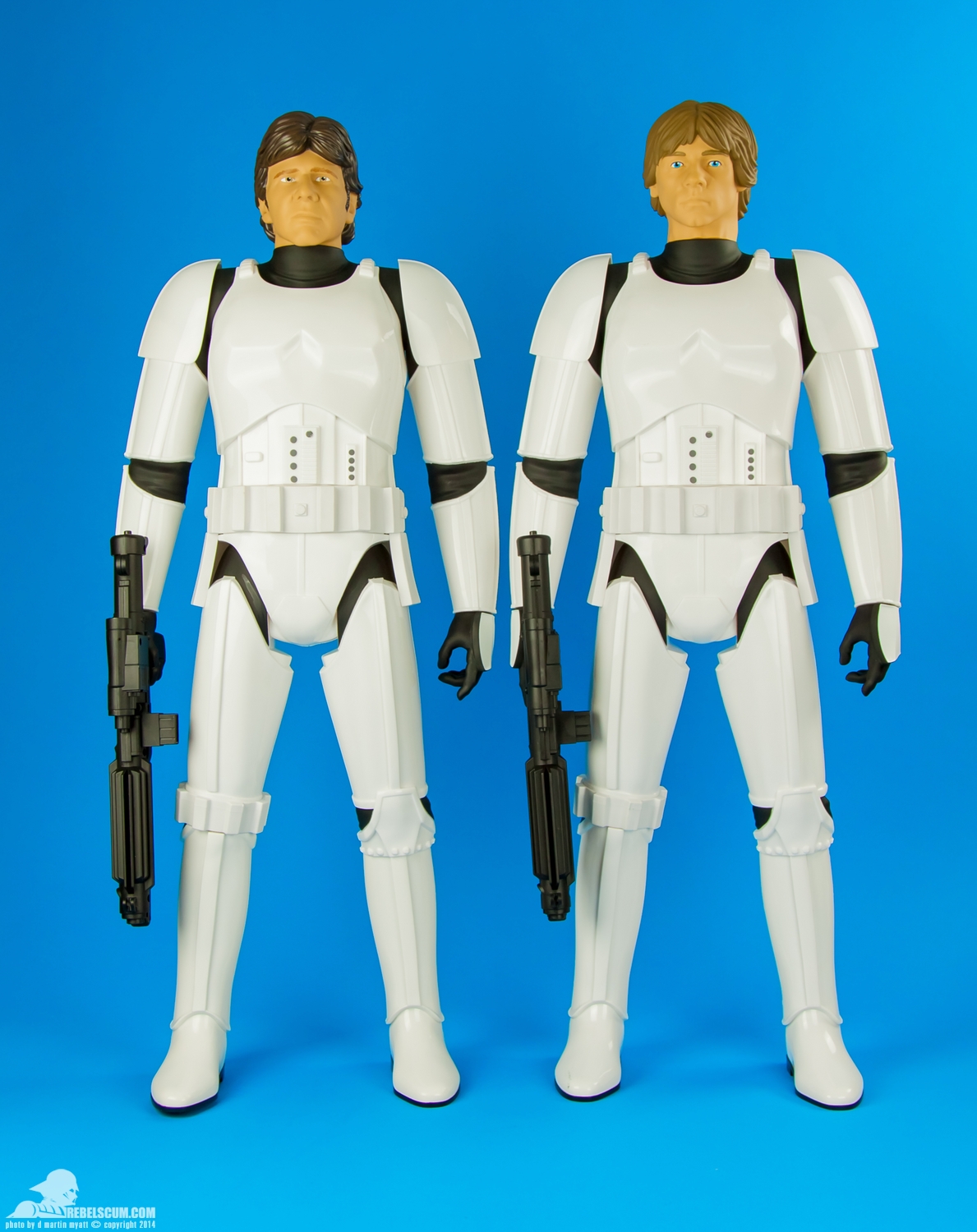 JAKKS-Pacific-31-inch-Giant-Han-Solo-Stormtrooper-Armor-010.jpg