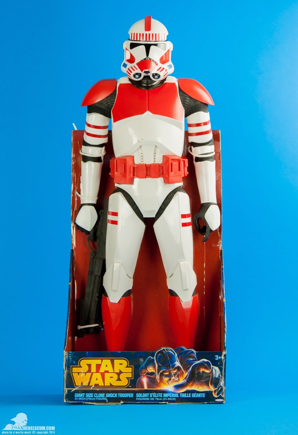 JAKKS-Pacific-31-inch-Giant-Shock-Trooper-010.jpg