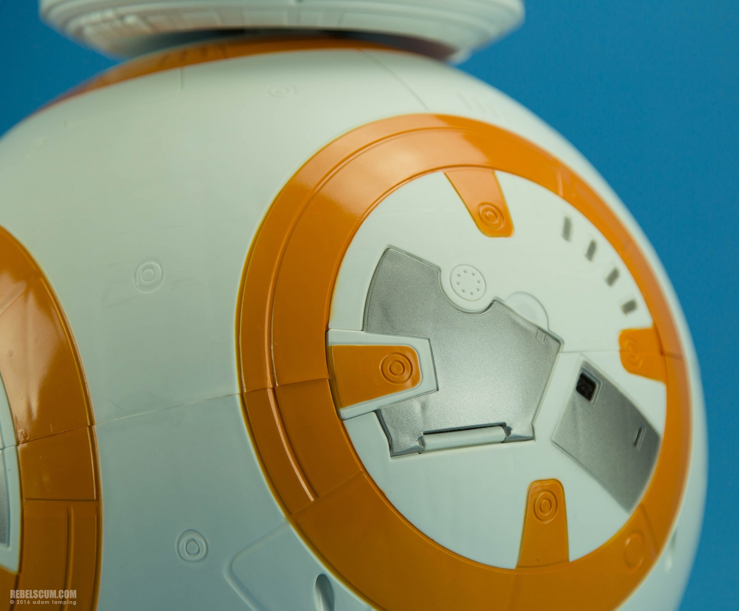 jakks-pacific-deluxe-bb-8-big-fig-011.jpg