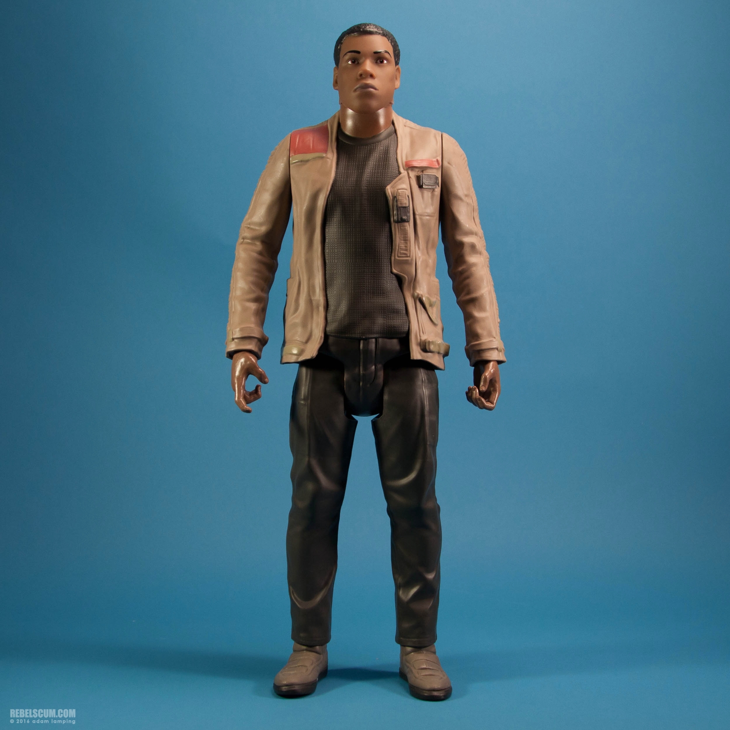 jakks-pacific-finn-jakku-18-inch-figure-001.jpg