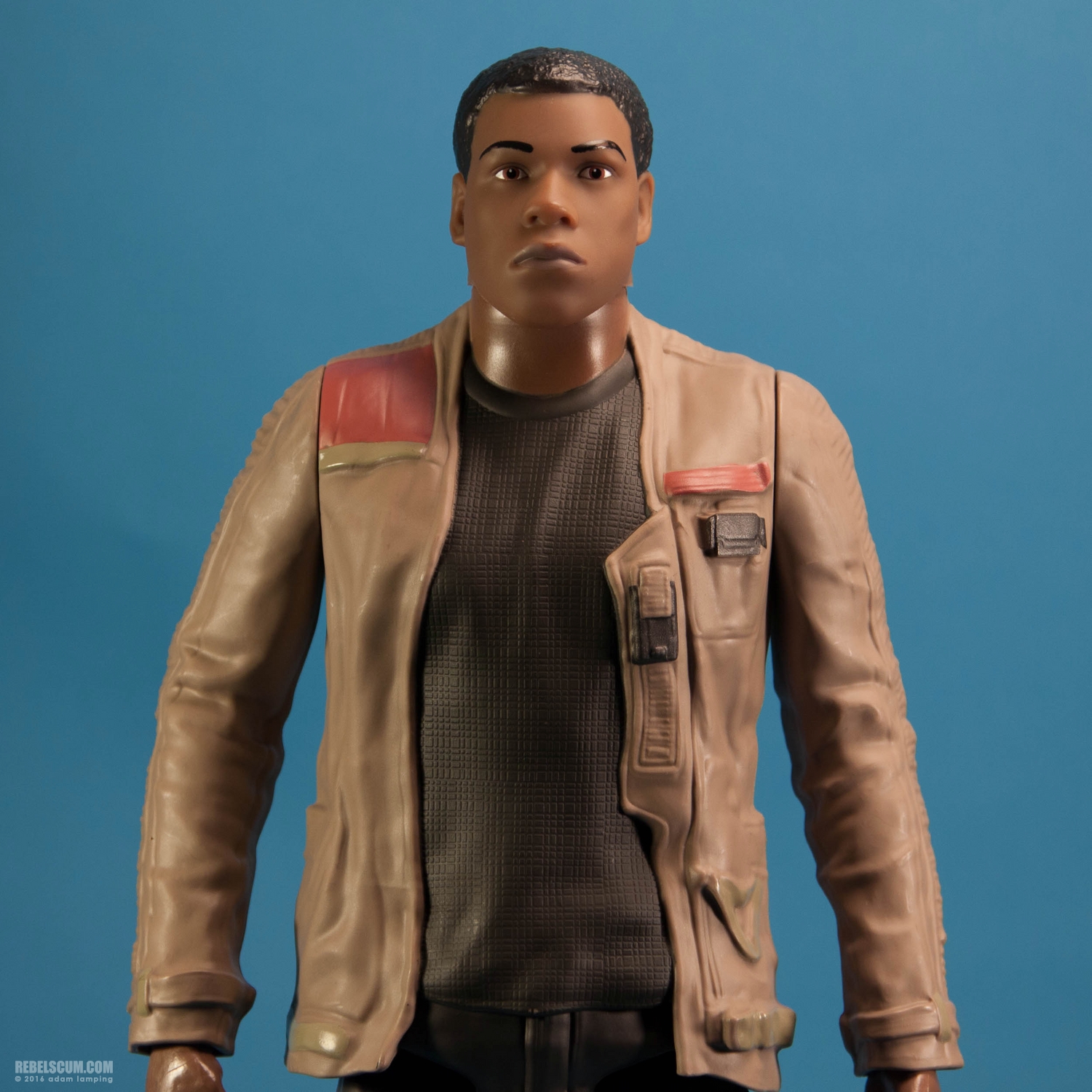 jakks-pacific-finn-jakku-18-inch-figure-005.jpg