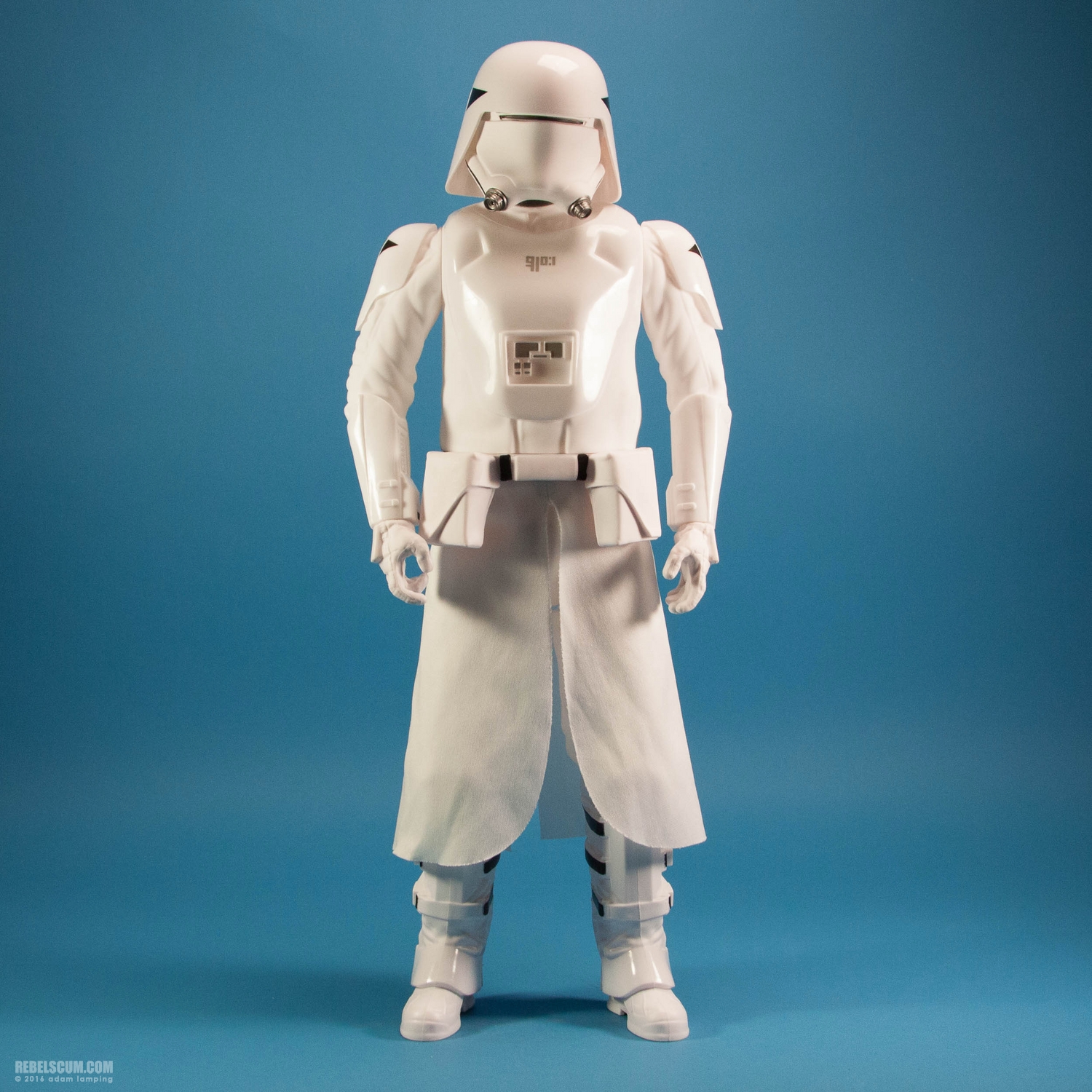 jakks-pacific-first-order-snowtrooper-18-inch-figure-009.jpg