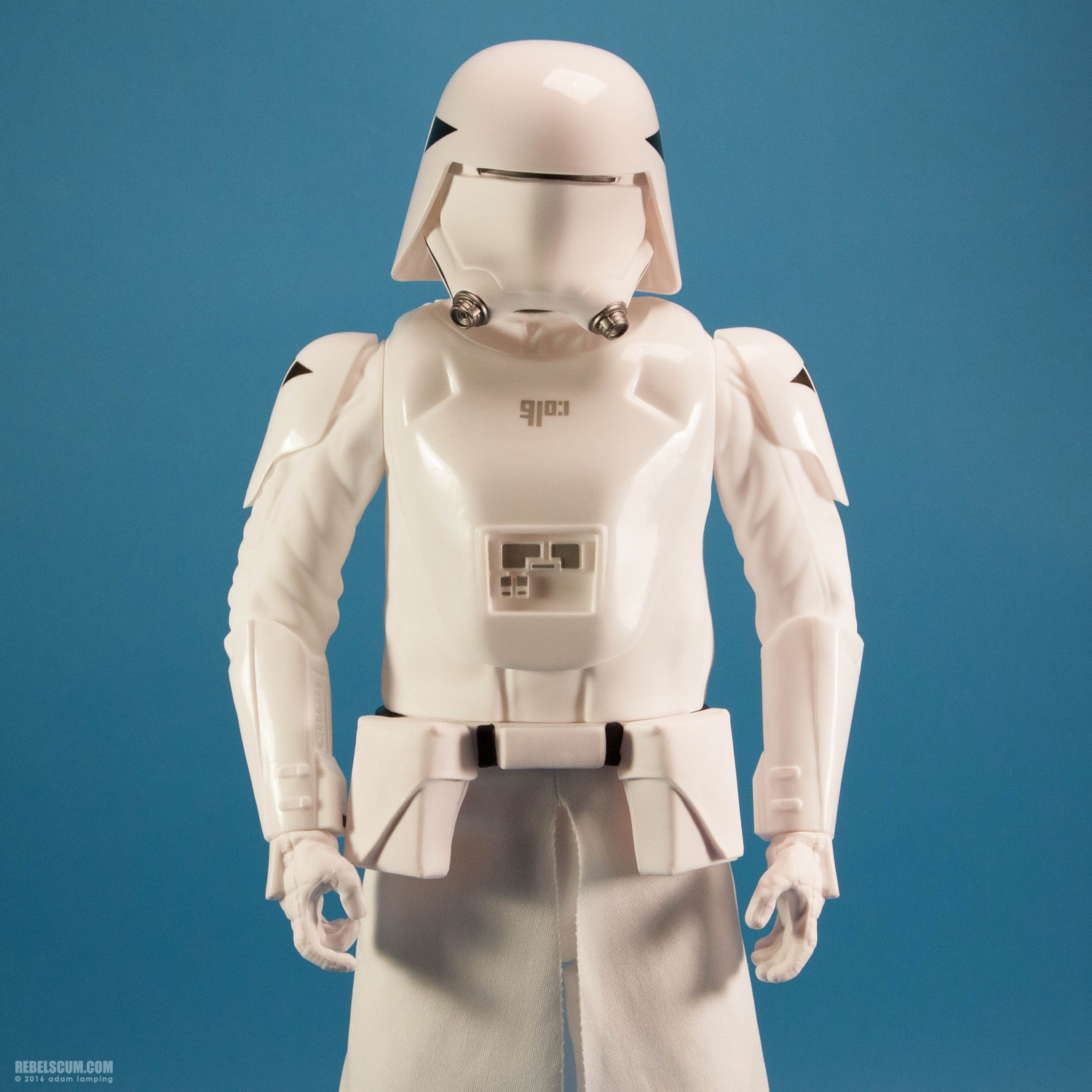 jakks-pacific-first-order-snowtrooper-18-inch-figure-013.jpg