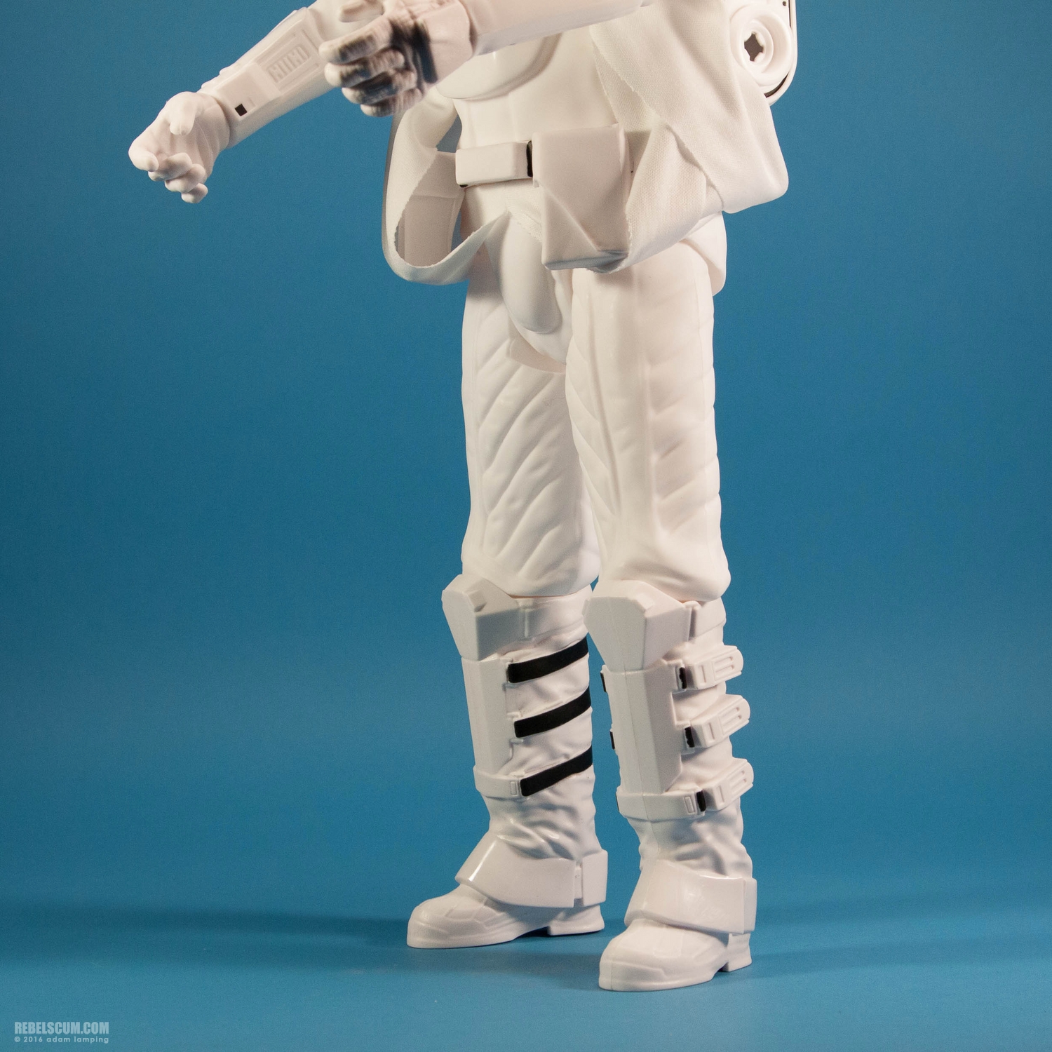 jakks-pacific-first-order-snowtrooper-18-inch-figure-025.jpg