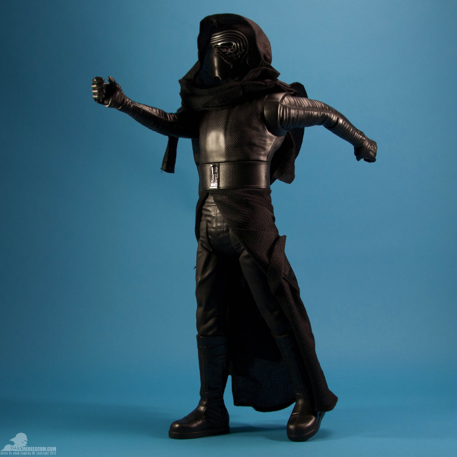 jakks-pacific-kylo-ren-18-inch-figure-003.jpg