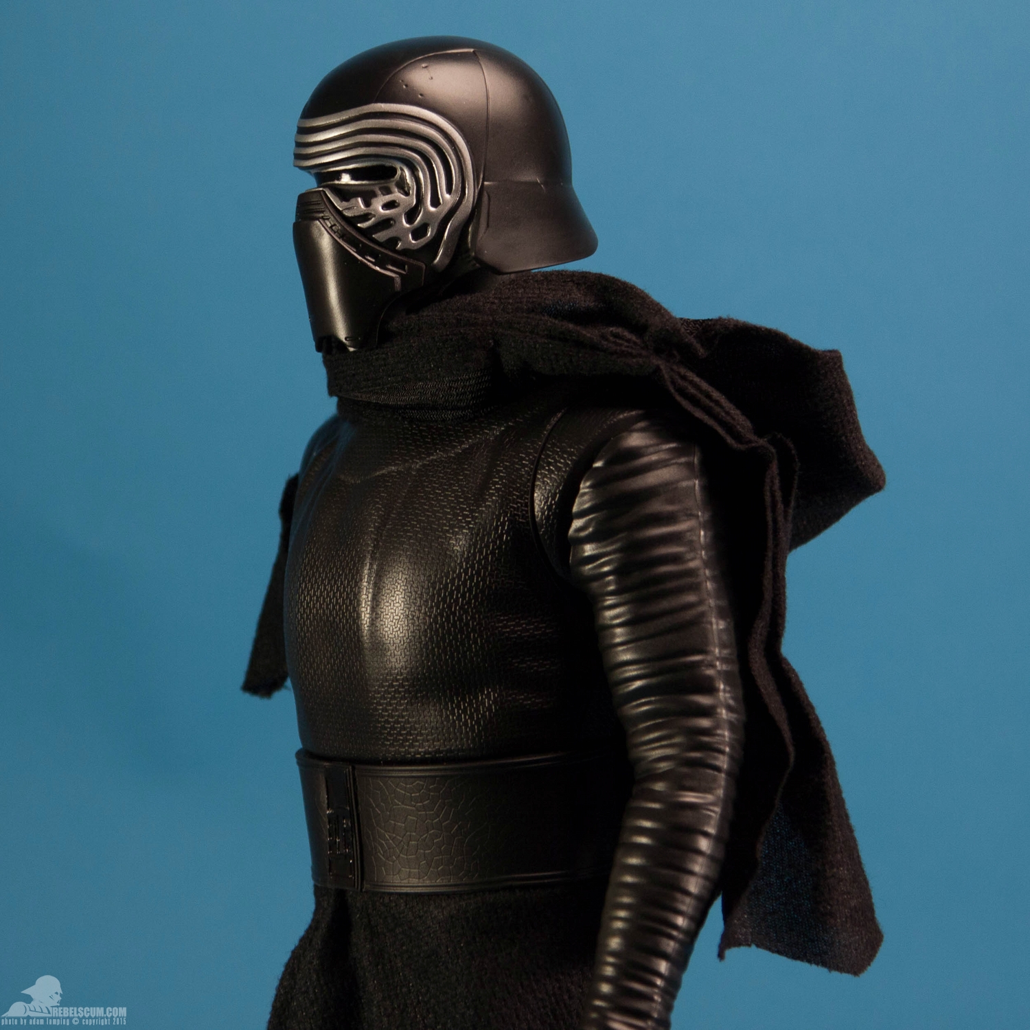 jakks-pacific-kylo-ren-18-inch-figure-011.jpg