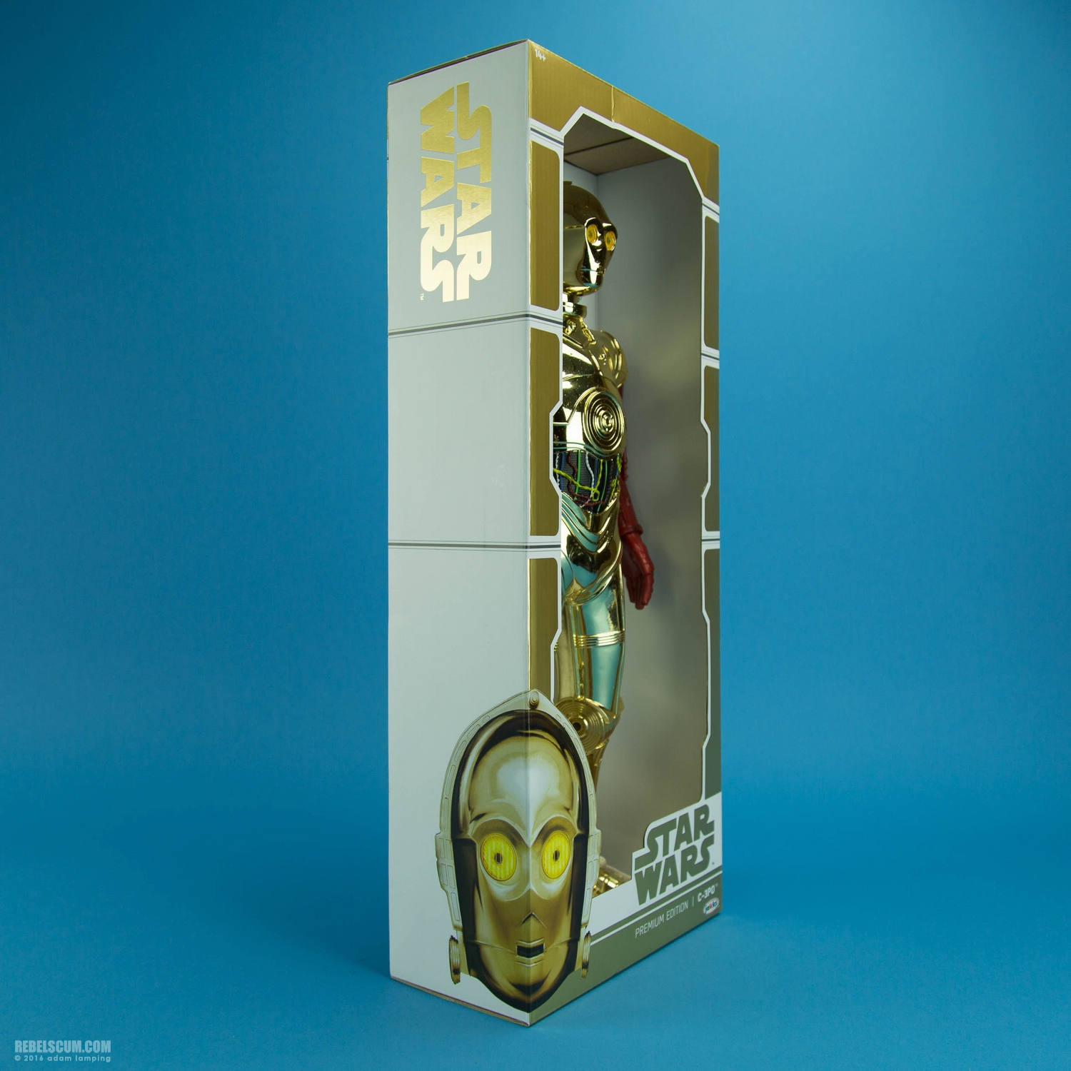 jakks-pacific-premium-edition-c-3po-big-fig-2016-convention-exclusive-010.jpg