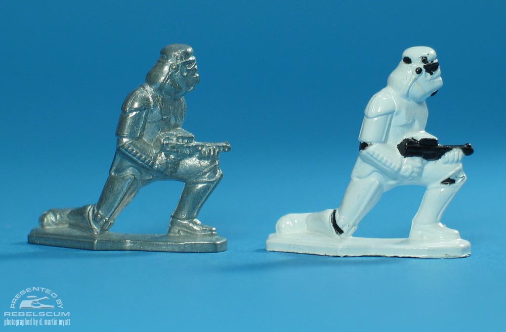 Unpainted Stormtrooper (Kneeling)