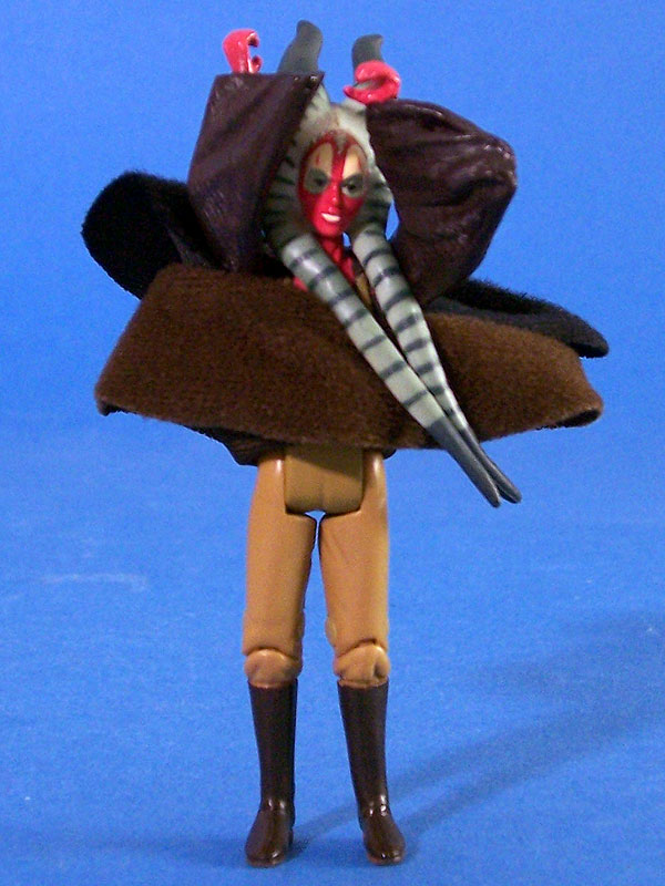 Oops! Shaak Ti's waist is BACKWARDS!