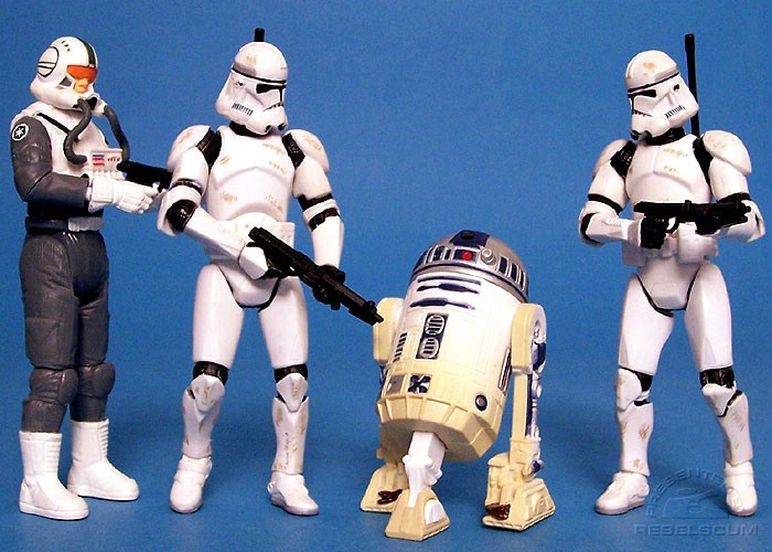 Clone Pilot III-34 | Clone Trooper III-41 | R2-D2 III-07 | Clone Trooper III-41