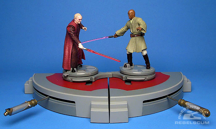 <i>Revenge of the Sith</i> Battle Arena: Darth Sidious VS Mace Windu