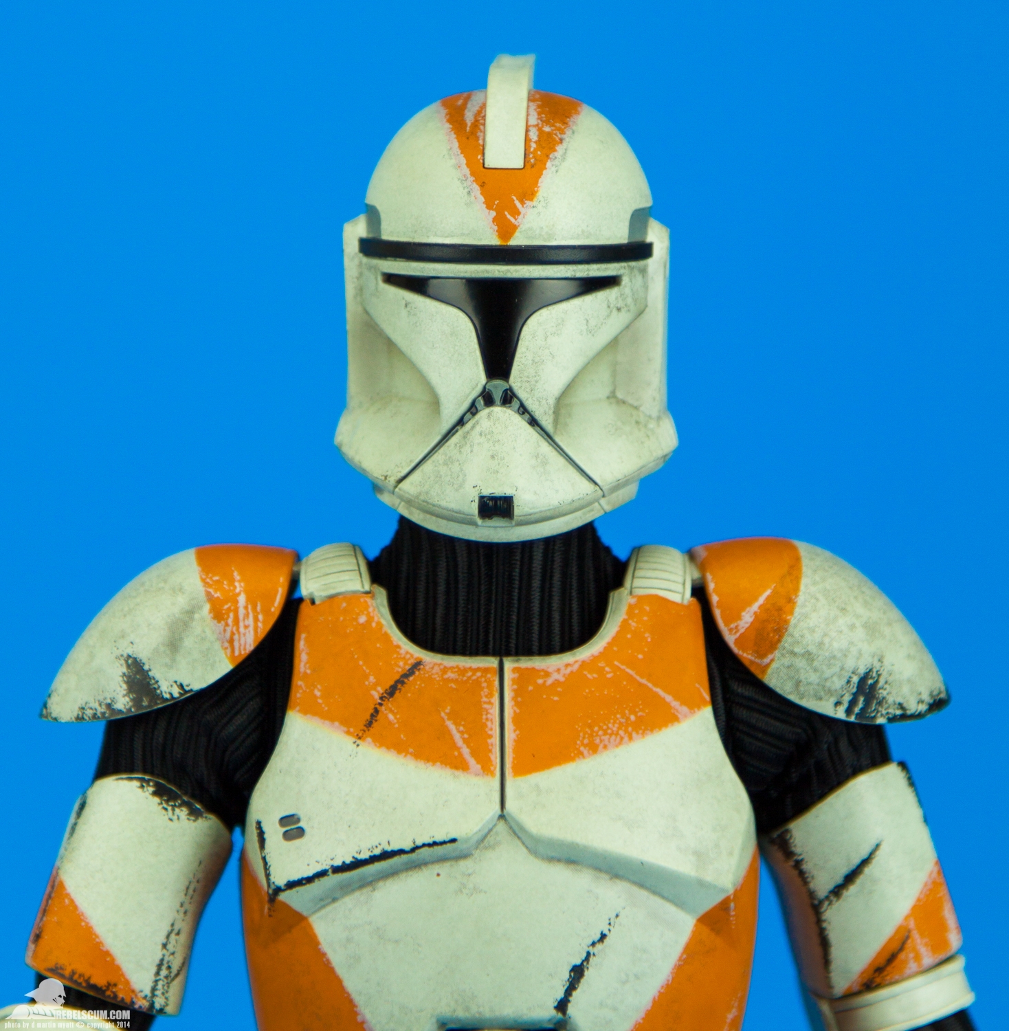 212th-Attack-Battalion-Clone-Trooper-Deluxe-Sideshow-005.jpg