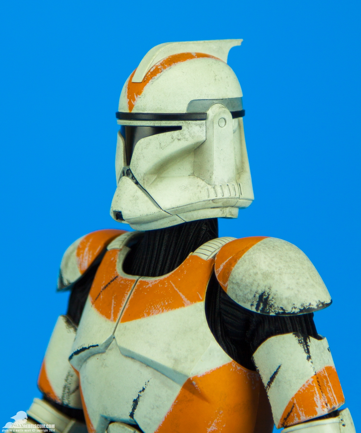 212th-Attack-Battalion-Clone-Trooper-Deluxe-Sideshow-007.jpg