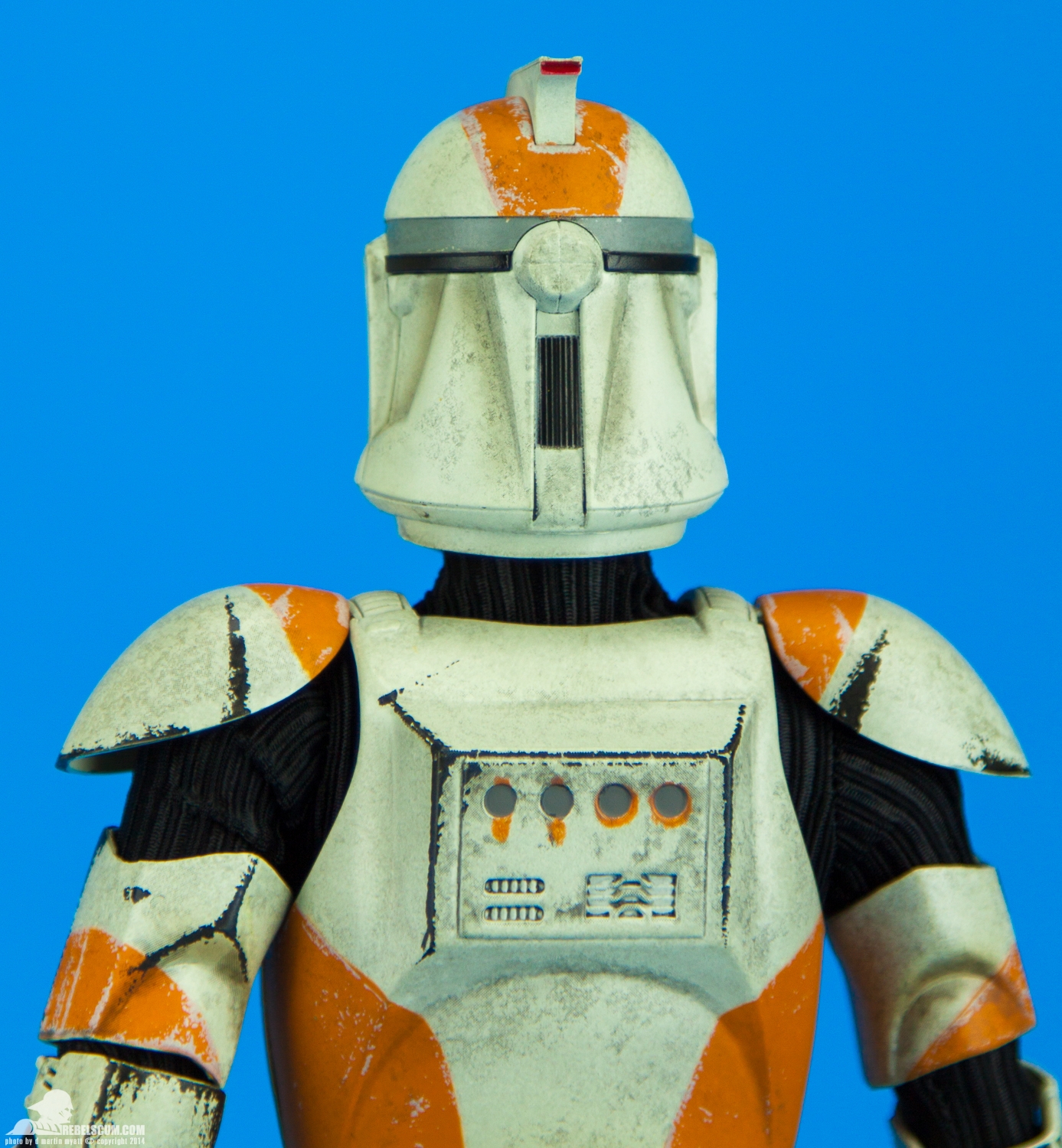 212th-Attack-Battalion-Clone-Trooper-Deluxe-Sideshow-008.jpg