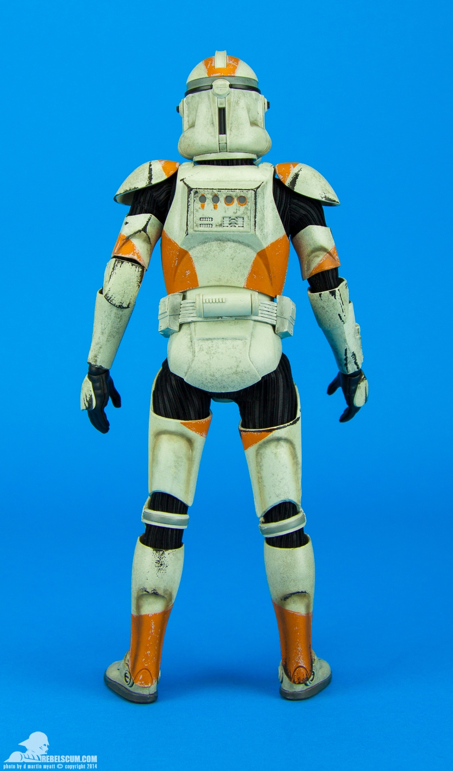 212th-Attack-Battalion-Clone-Trooper-Deluxe-Sideshow-012.jpg