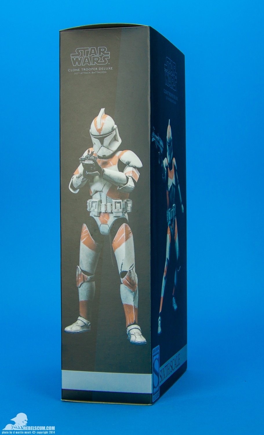 212th-Attack-Battalion-Clone-Trooper-Deluxe-Sideshow-026.jpg