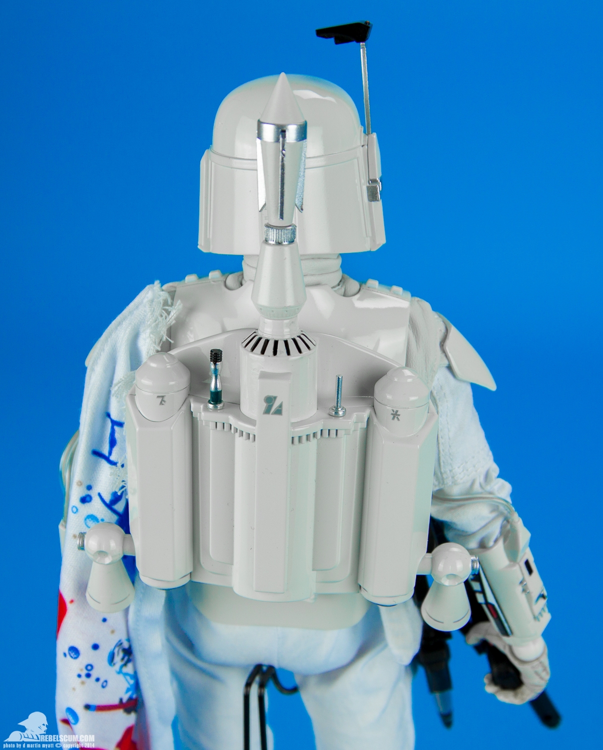 Boba-Fett-Prototype-Armor-Sixth-Scale-Figure-Sideshow-022.jpg