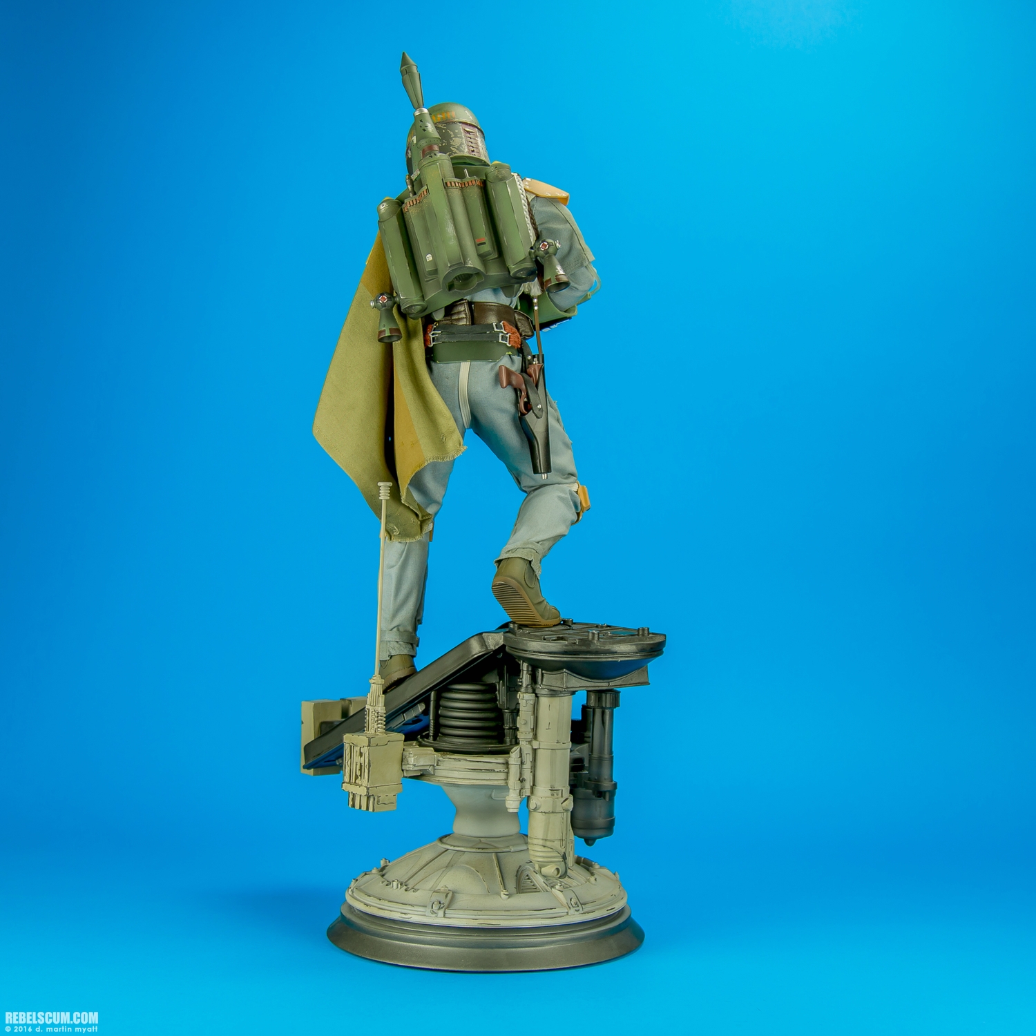 Boba-Fett-TESB-Premium-Format-Sideshow-Collectibles-004.jpg