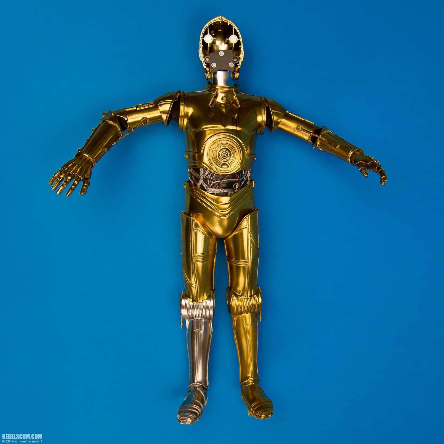 C-3PO-Premium-Format-Figure-Sideshow-Collectibles-010.jpg