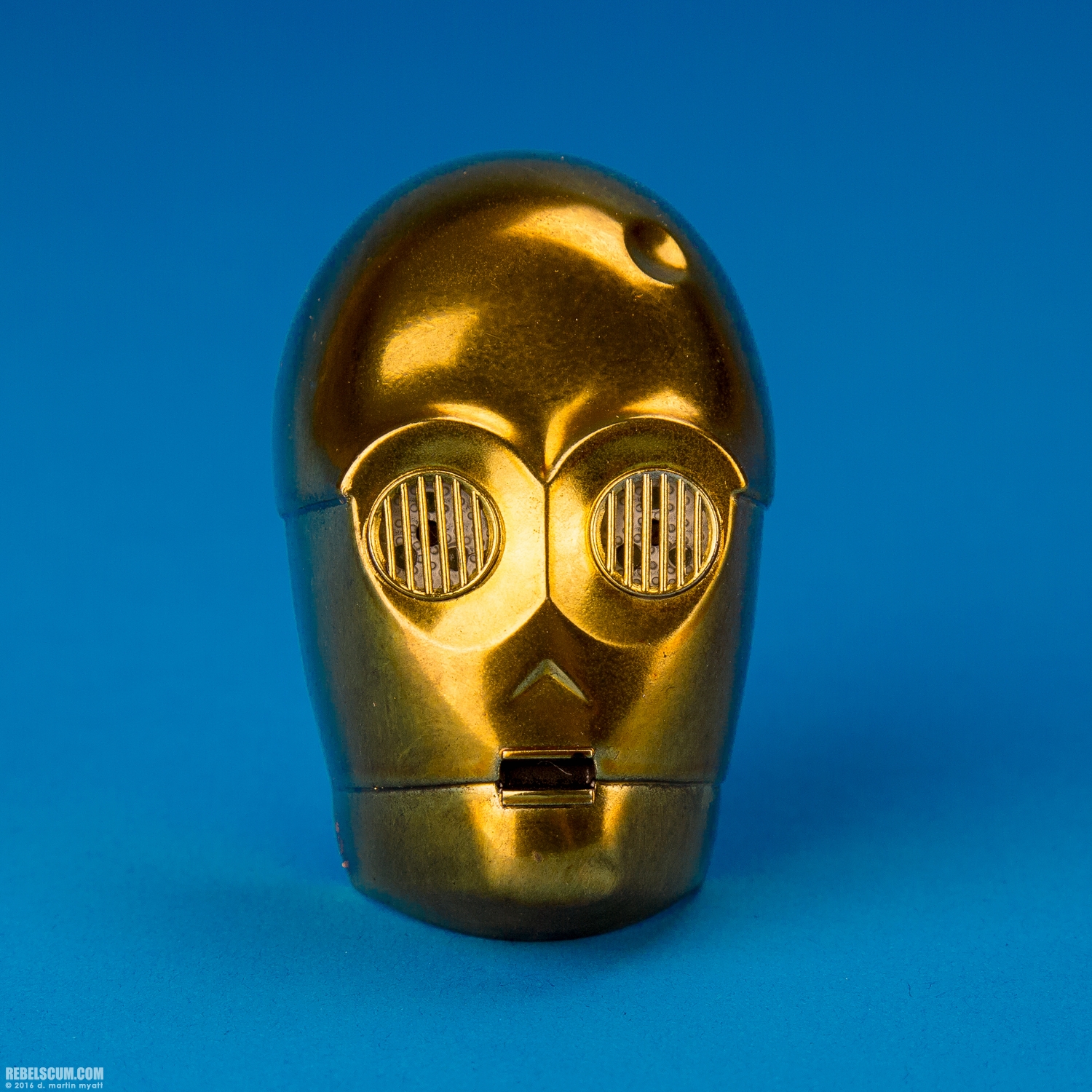 C-3PO-Premium-Format-Figure-Sideshow-Collectibles-011.jpg