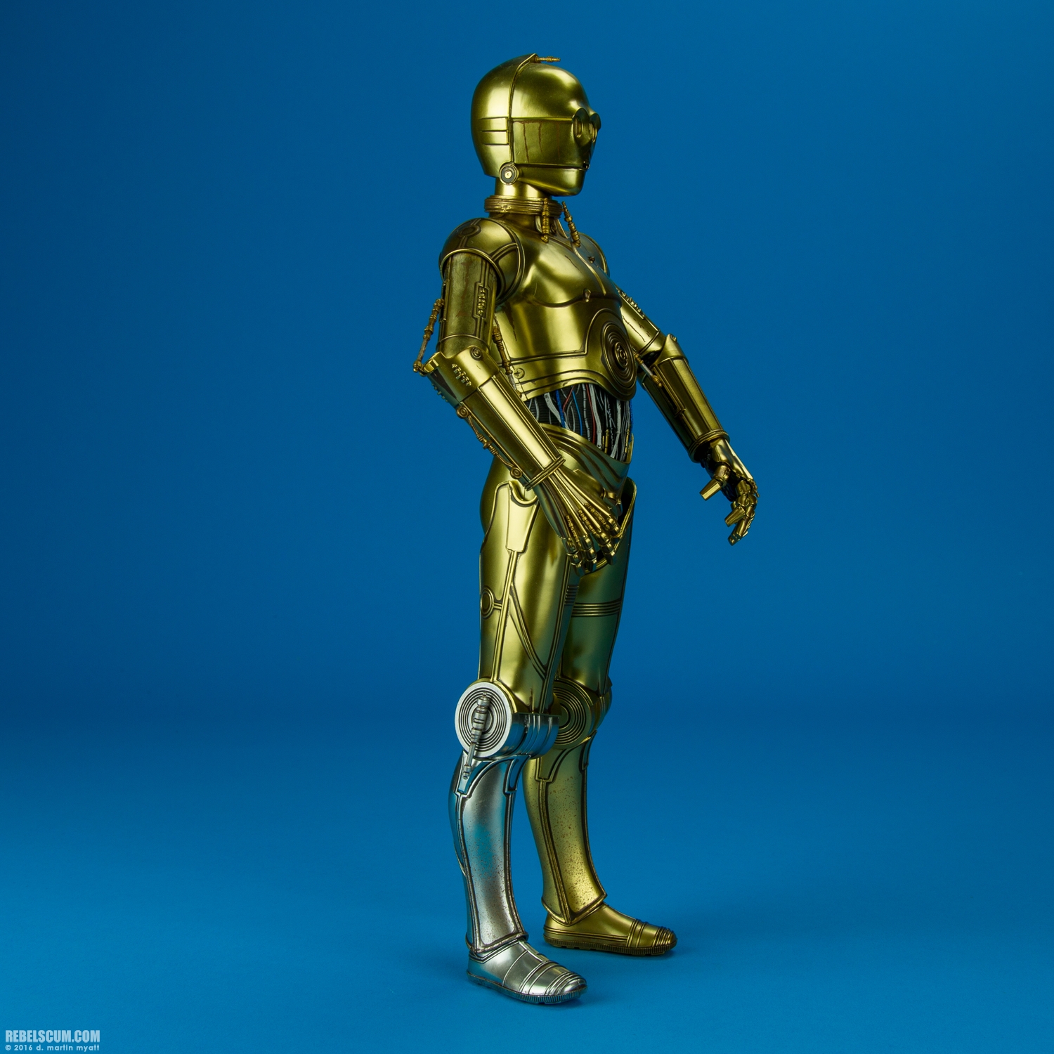 C-3PO-Sixth-Scale-Figure-Sideshow-Collectibles-002.jpg