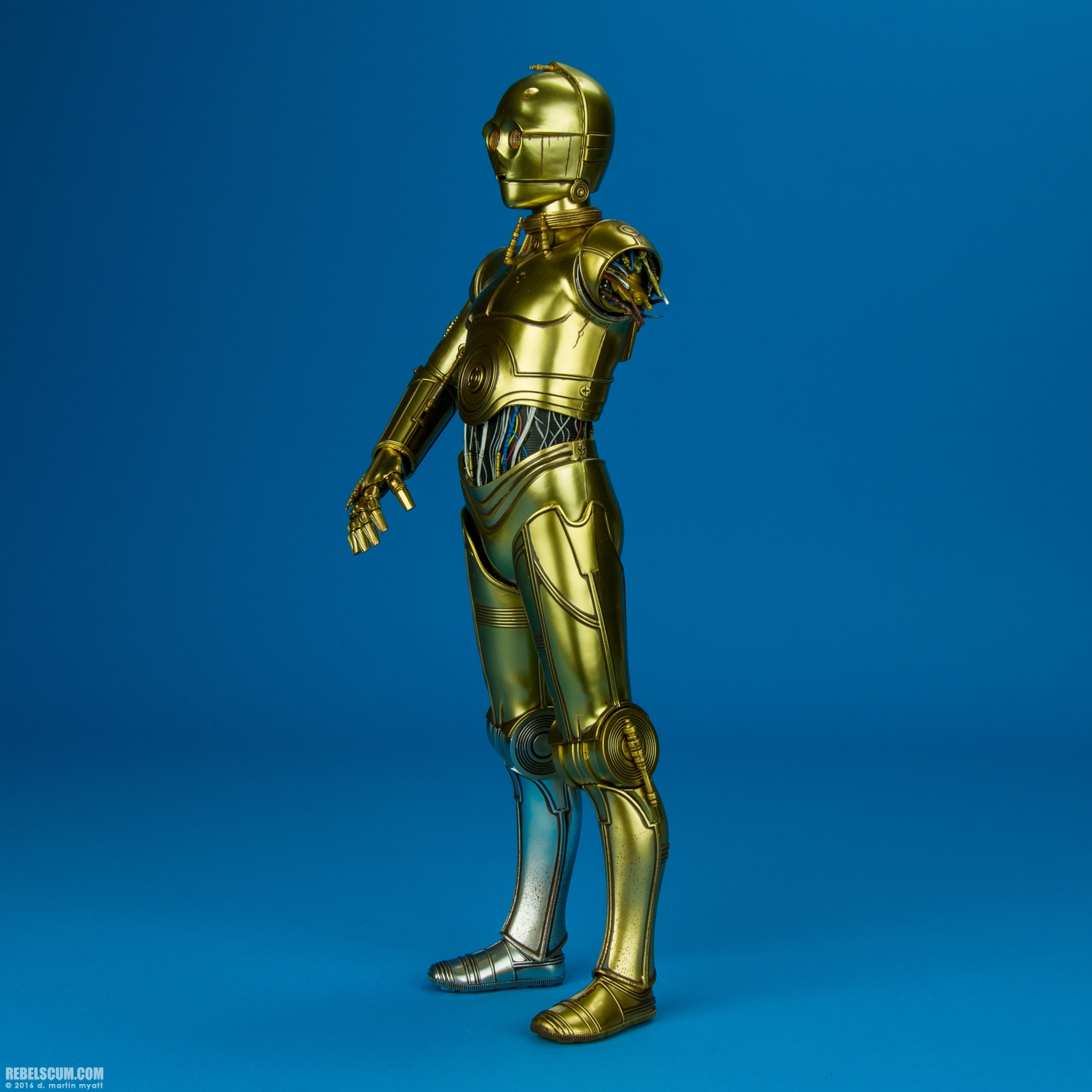 C-3PO-Sixth-Scale-Figure-Sideshow-Collectibles-007.jpg