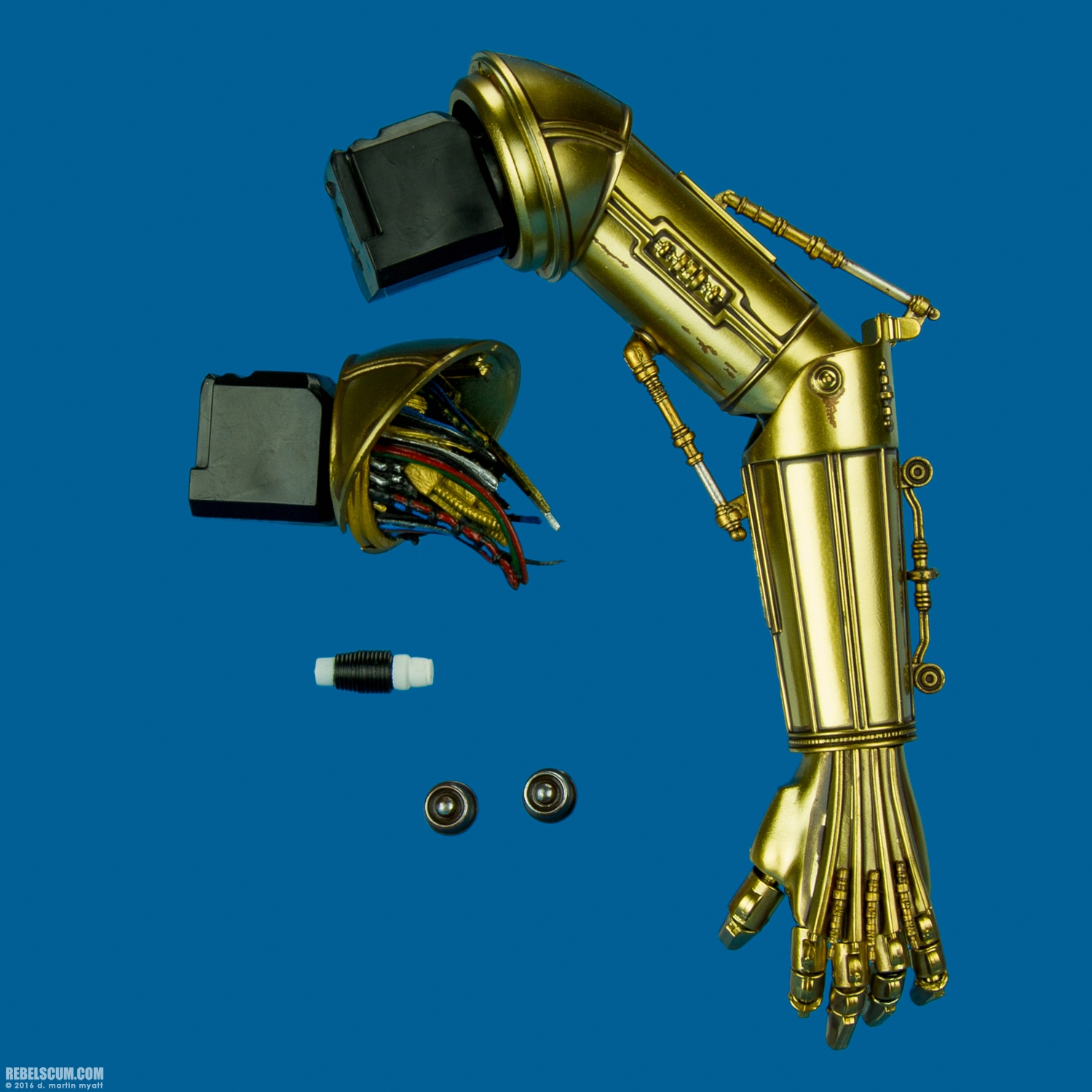 C-3PO-Sixth-Scale-Figure-Sideshow-Collectibles-013.jpg