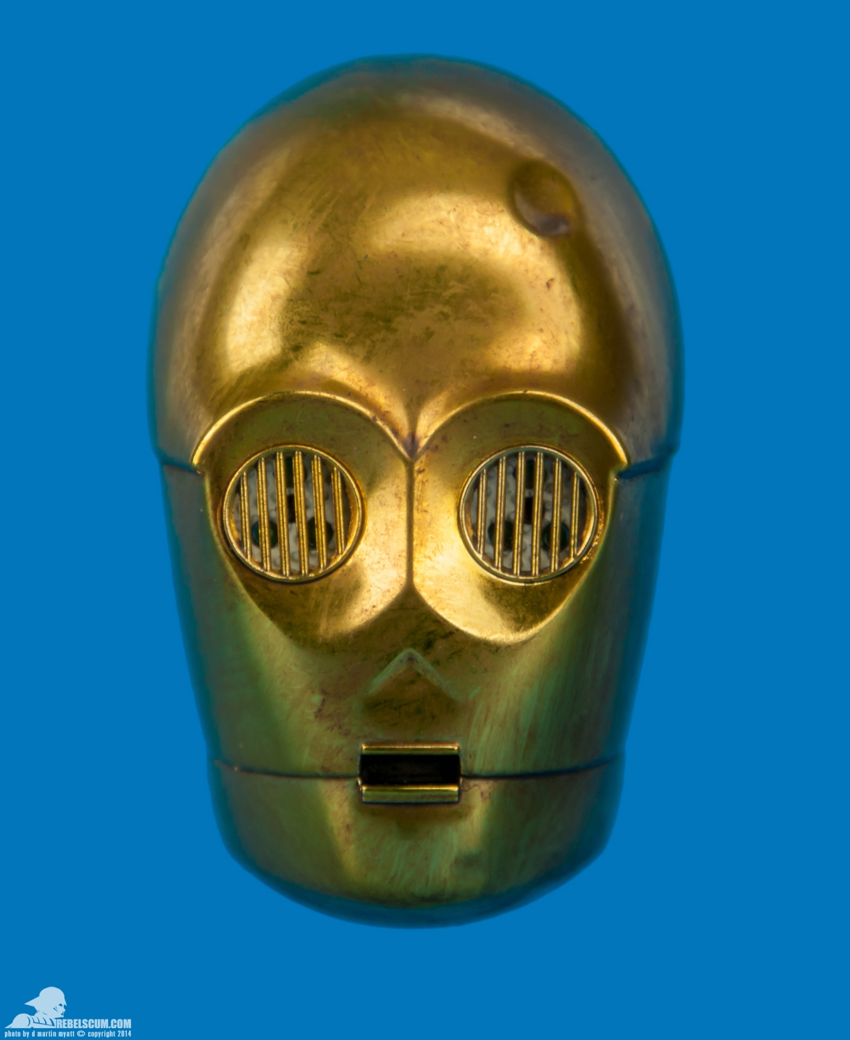 C-3PO-and-R2-D2-Premium-Format-Figure-Set-018.jpg