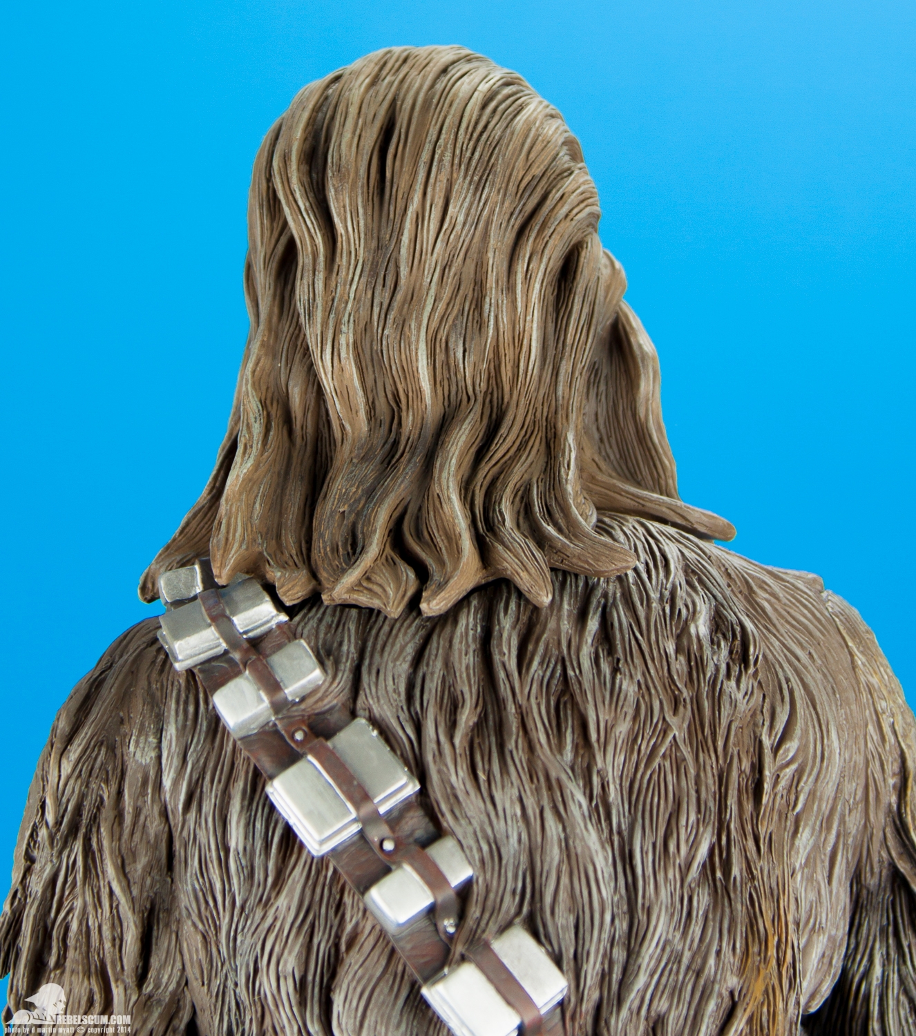 Chewbacca-Premium-Format-Figure-Sideshow-Collectibles-Exclusive-012.jpg