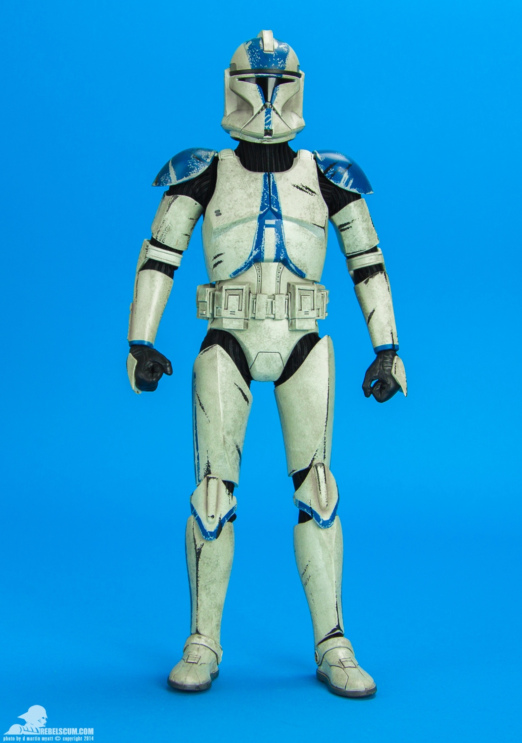 Clone-Trooper-Deluxe-501st-Sixth-Scale-Figure-Sideshow-001.jpg