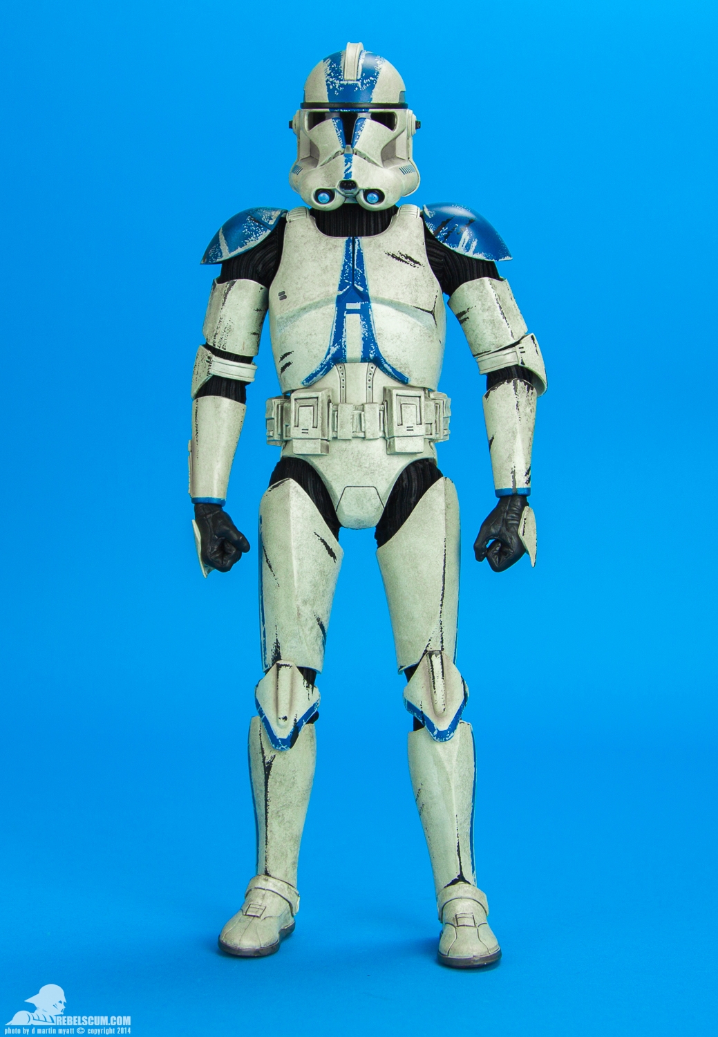 Clone-Trooper-Deluxe-501st-Sixth-Scale-Figure-Sideshow-005.jpg