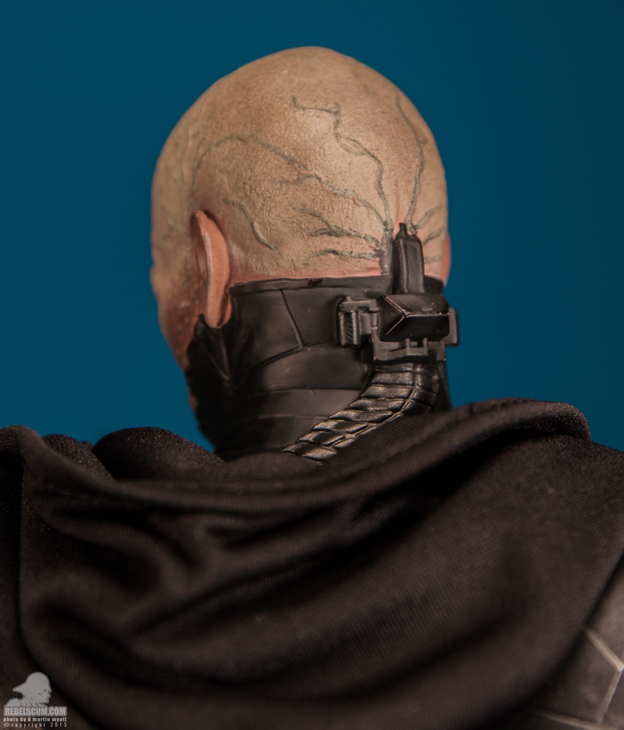 Darth-Malgus-Premium-Format-Figure-Sideshow-Collectibles-016.jpg