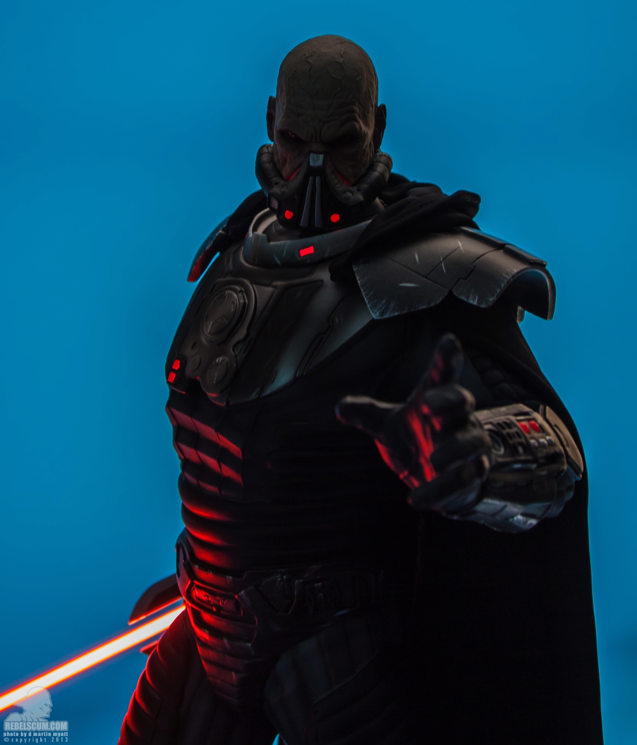 Darth-Malgus-Premium-Format-Figure-Sideshow-Collectibles-032.jpg