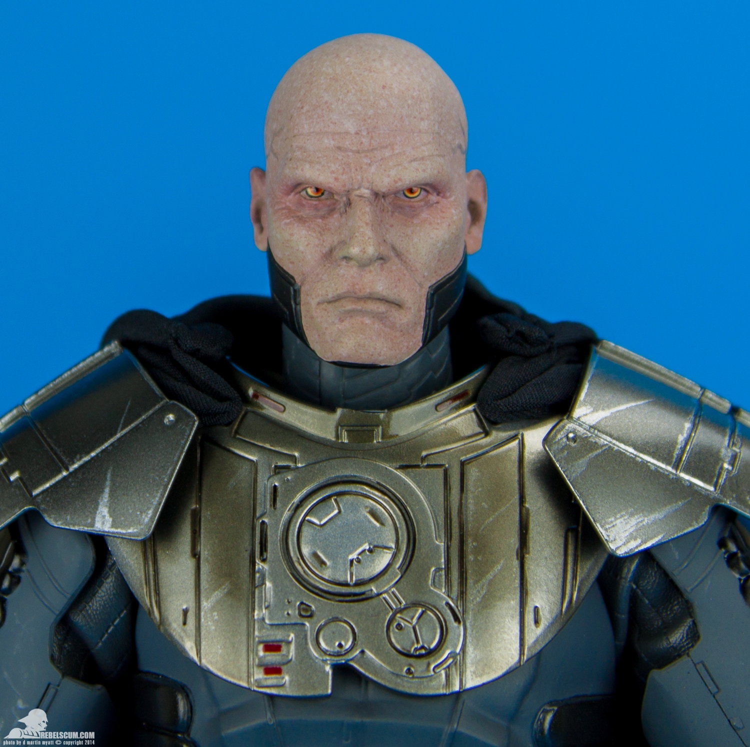 Darth-Malgus-Sixth-Scale-Exclusive-Sideshow-Collectibles-001.jpg