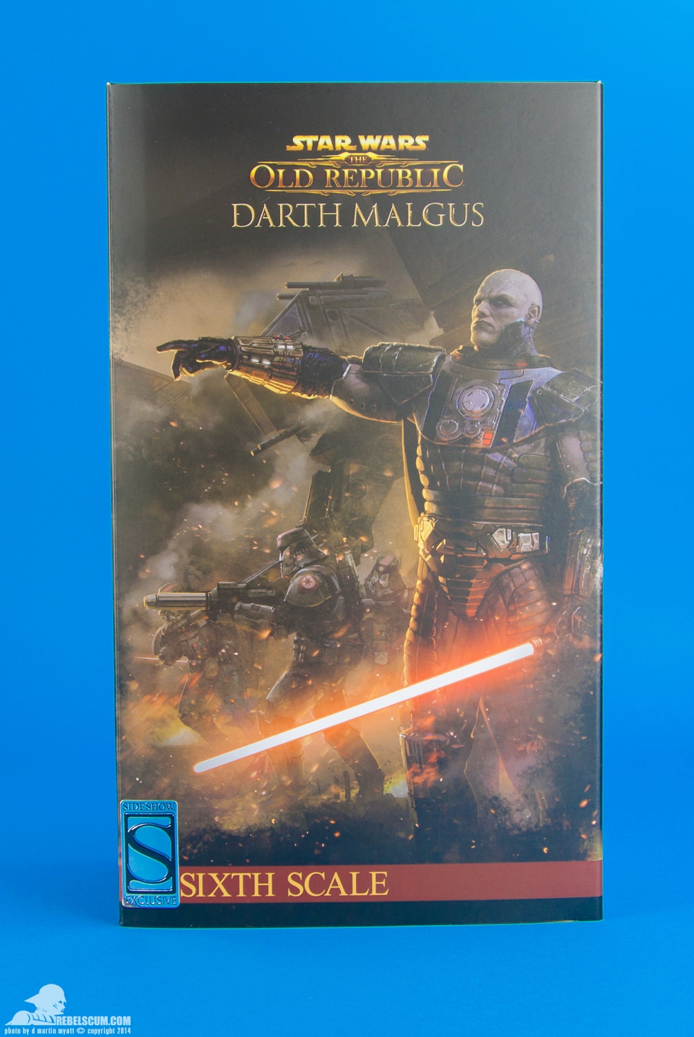 Darth-Malgus-Sixth-Scale-Exclusive-Sideshow-Collectibles-010.jpg