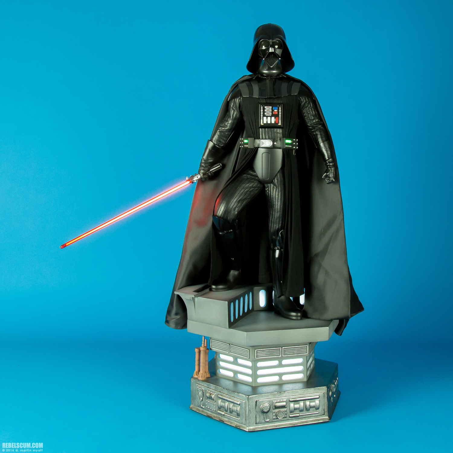 Darth-Vader-Lord-of-the-Sith-Premium-Format-Figure-Sideshow-017.jpg