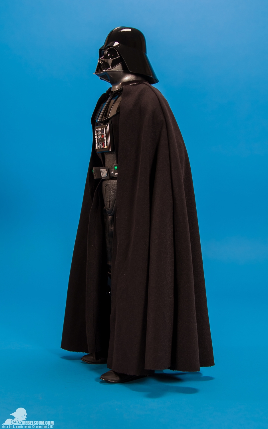 Darth-Vader-Return-Of-The-Jedi-Sixth-Scale-Sideshow-Collectibles-003.jpg