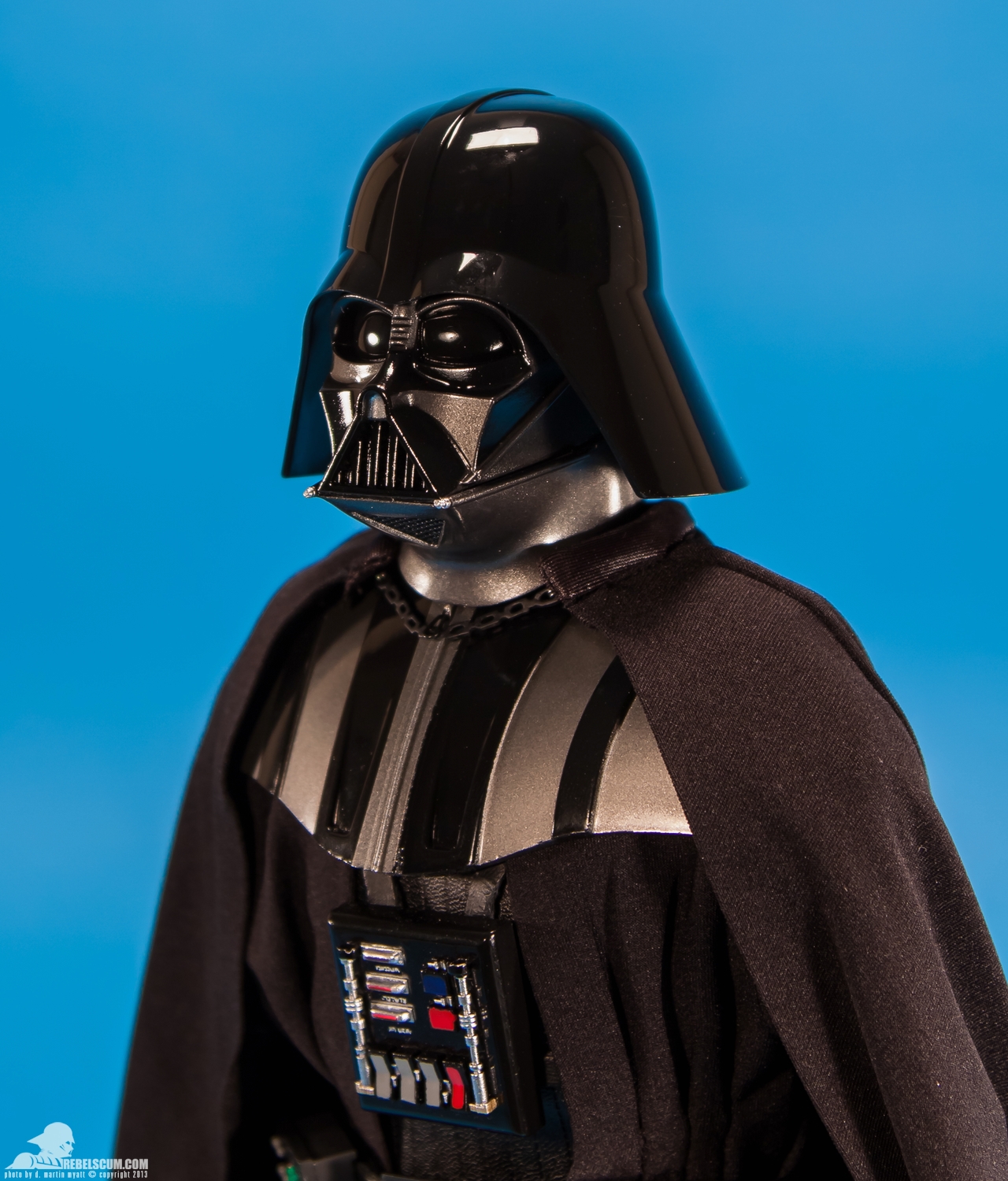 Darth-Vader-Return-Of-The-Jedi-Sixth-Scale-Sideshow-Collectibles-007.jpg