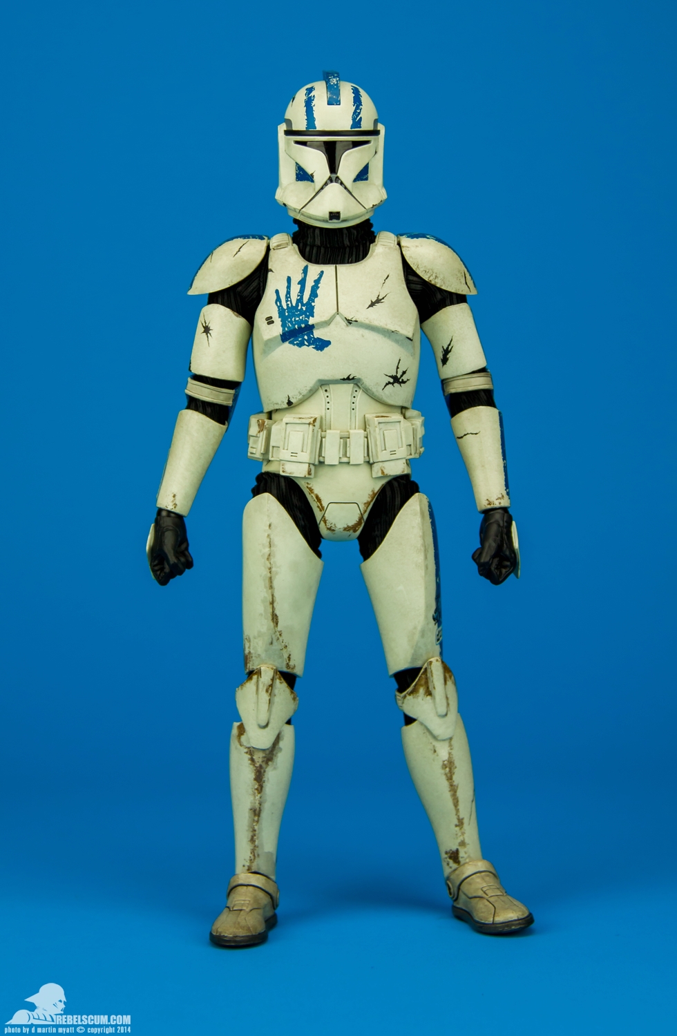 Echo-and-Fives-501st-Legion-Sixth-Scale-Sideshow-Collectibles-017.jpg