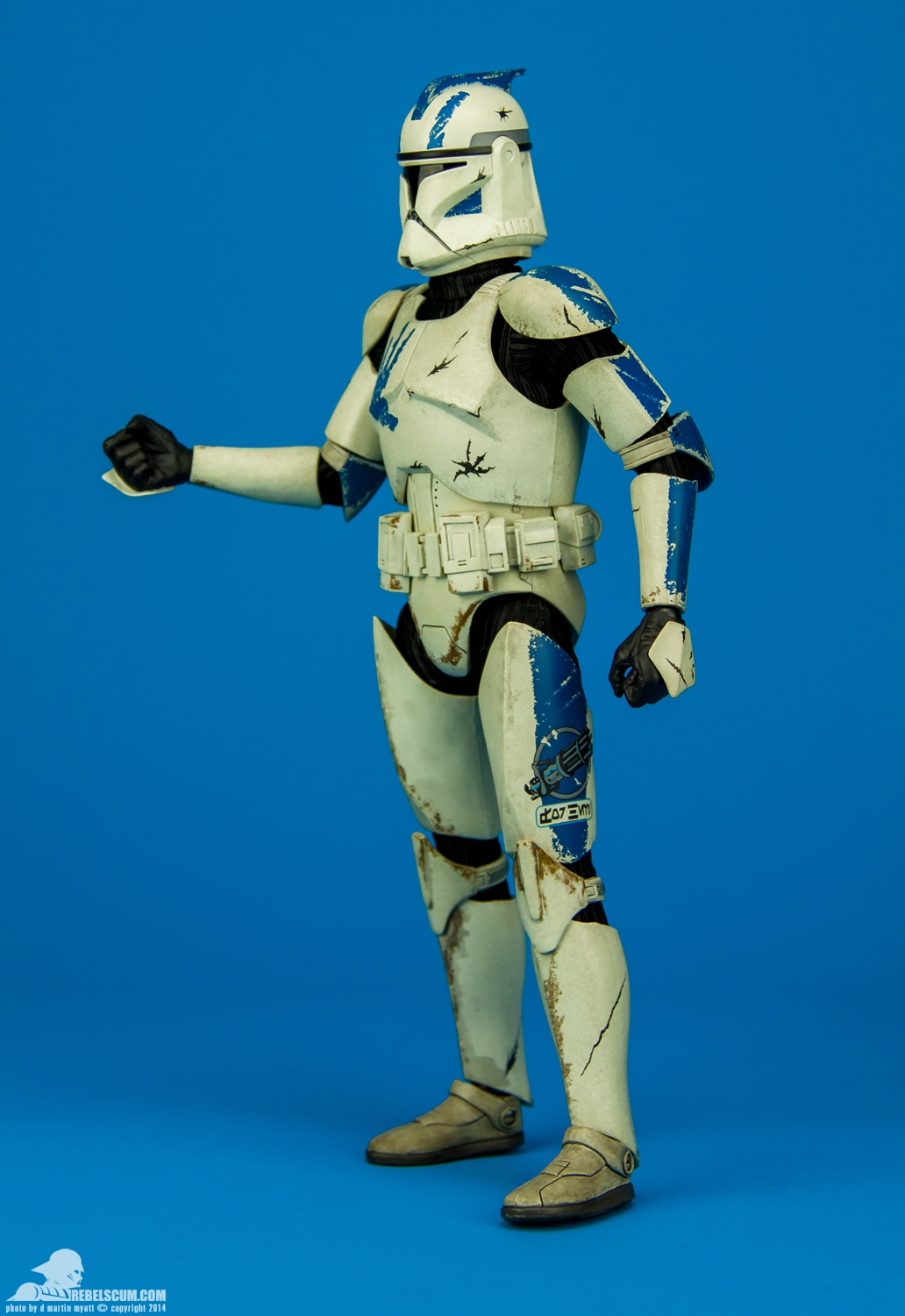 Echo-and-Fives-501st-Legion-Sixth-Scale-Sideshow-Collectibles-019.jpg