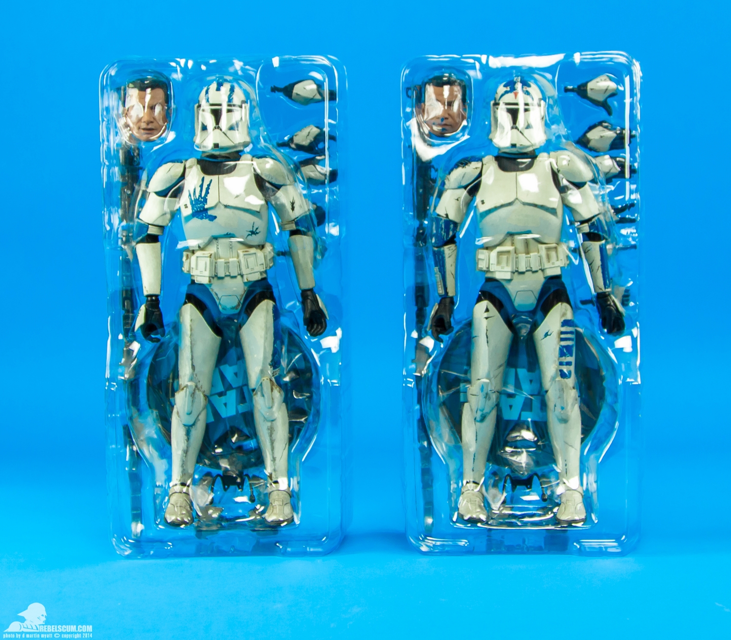 Echo-and-Fives-501st-Legion-Sixth-Scale-Sideshow-Collectibles-054.jpg