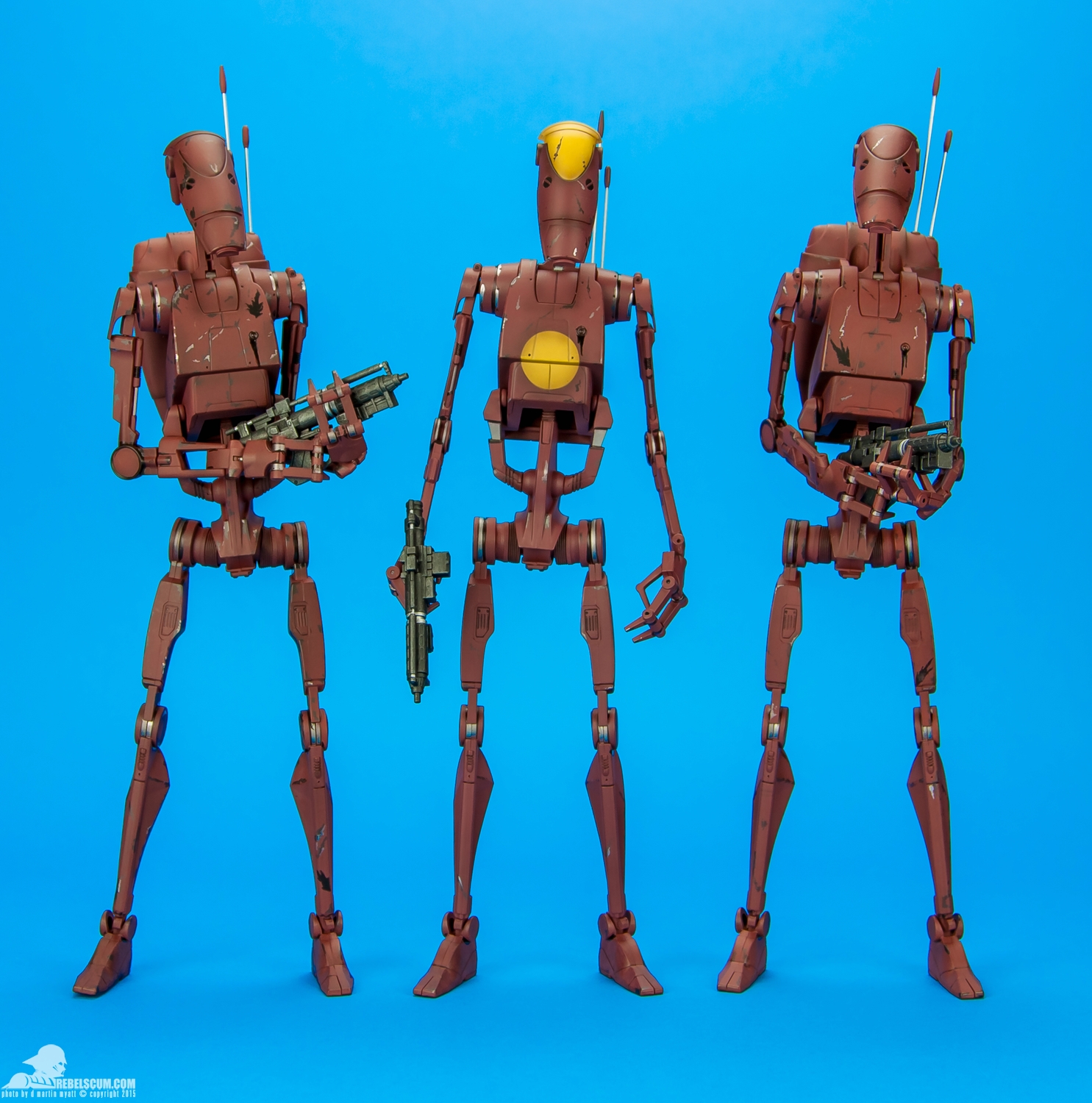 Geonosis-Battle-Droid-Commander-Count-Dooku-Hologram-016.jpg