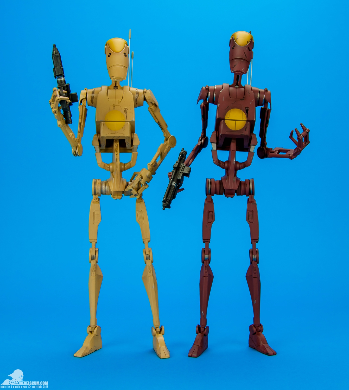 Geonosis-Battle-Droid-Commander-Count-Dooku-Hologram-017.jpg