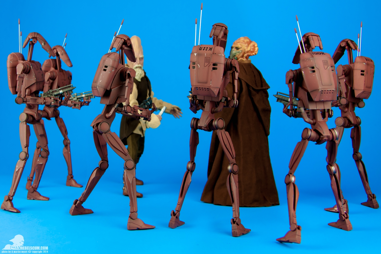 Geonosis-Infantry-Battle-Droids-Sixth-Scale-Sideshow-009.jpg