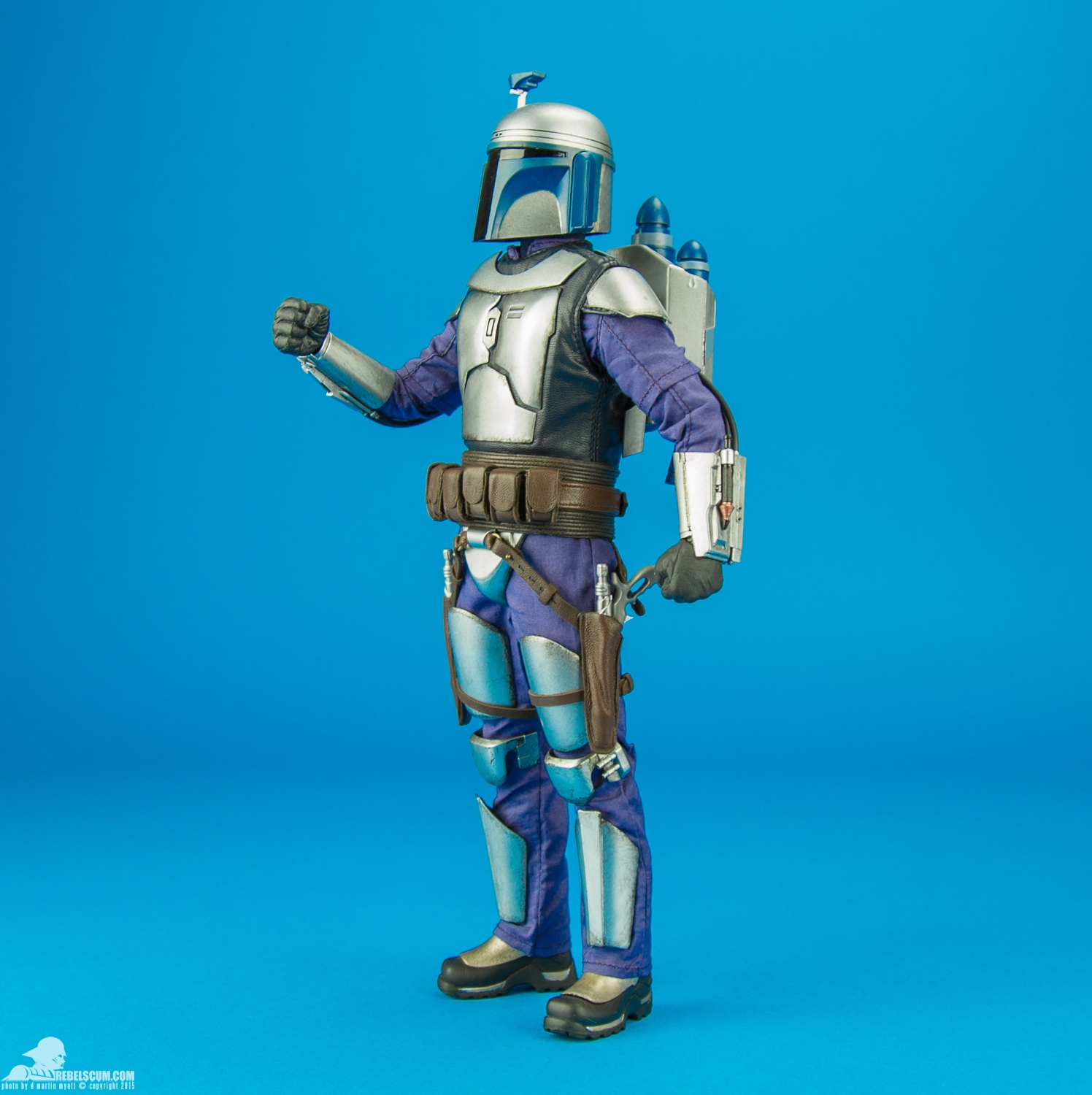 Jango-Fett-Sixth-Scale-Sideshow-Collectibles-003.jpg