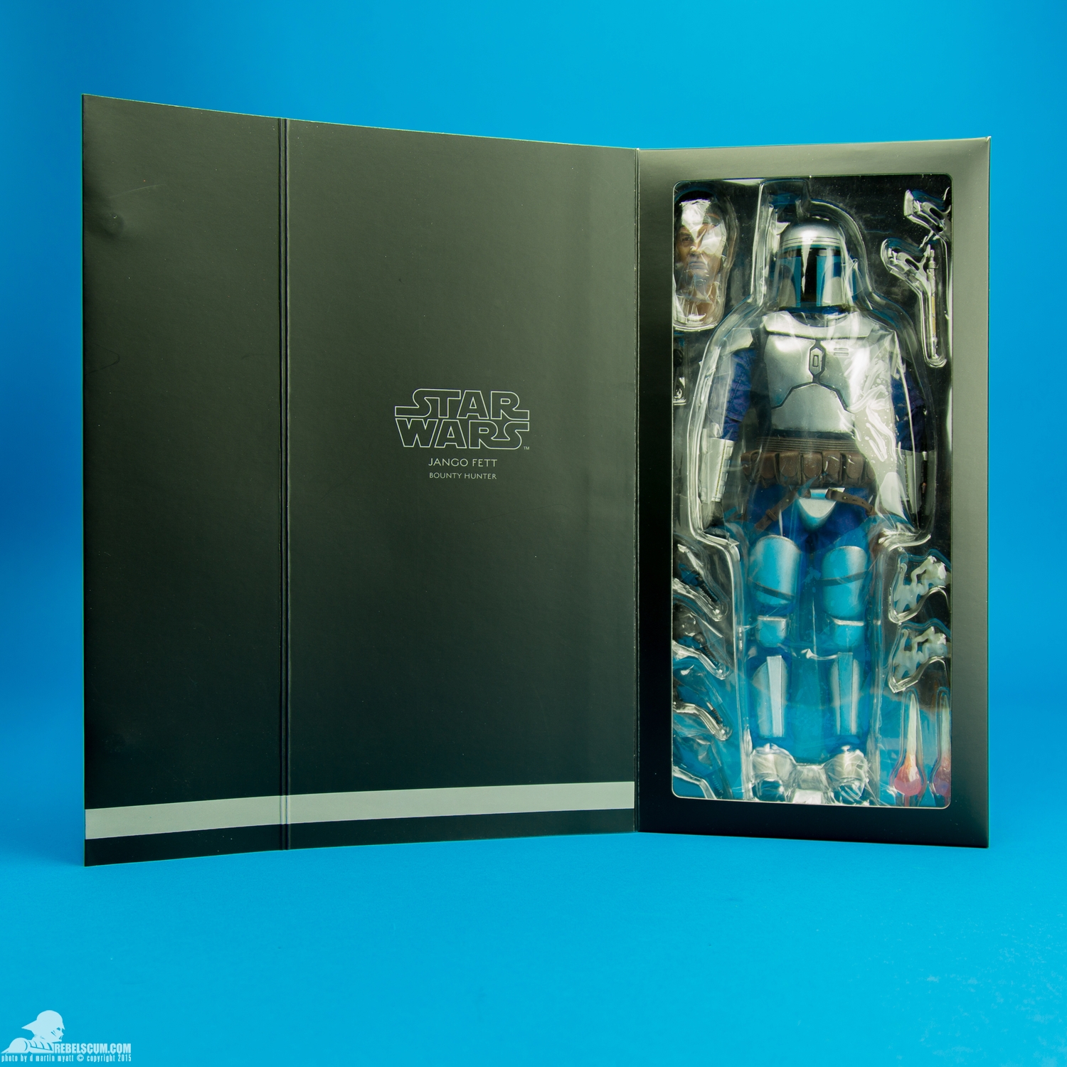 Jango-Fett-Sixth-Scale-Sideshow-Collectibles-029.jpg