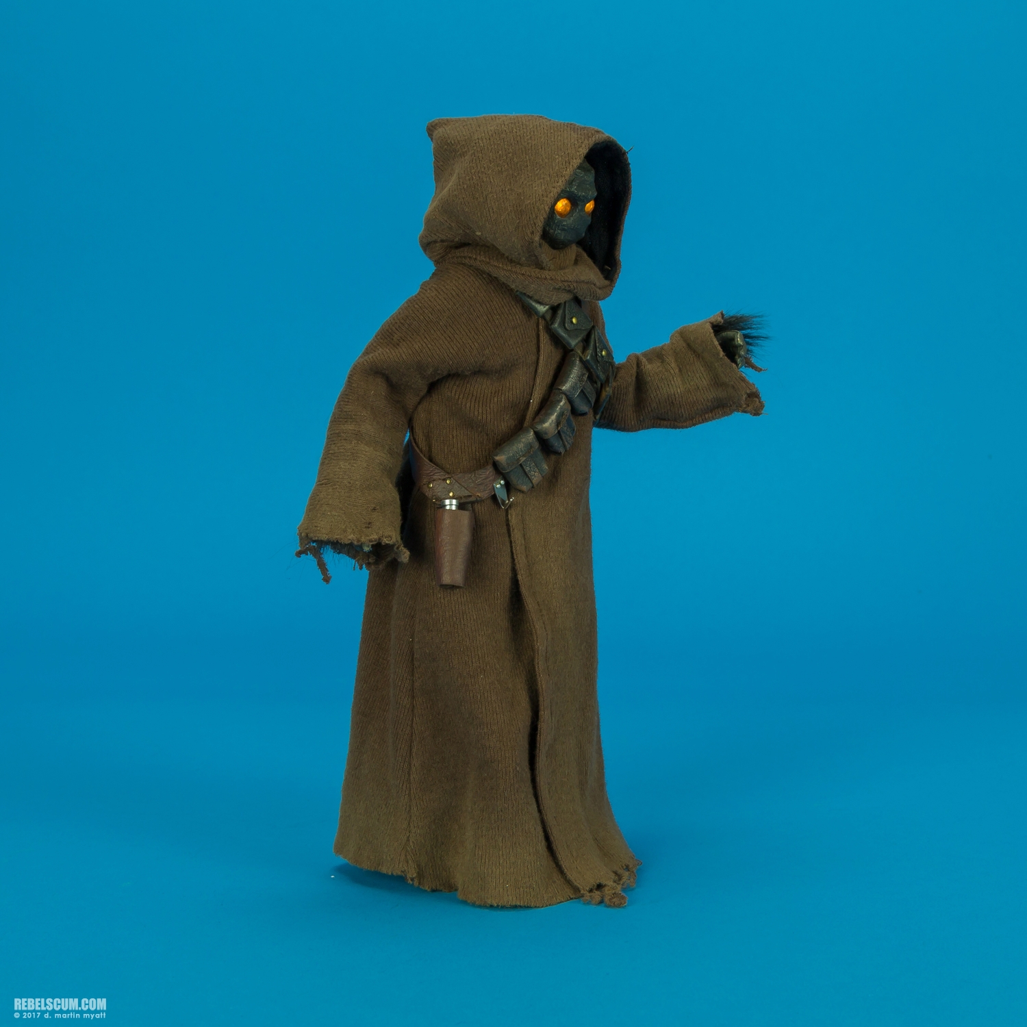 Jawa-Sixth-Scale-Figure-Two-Pack-Sideshow-Collectibles-002.jpg