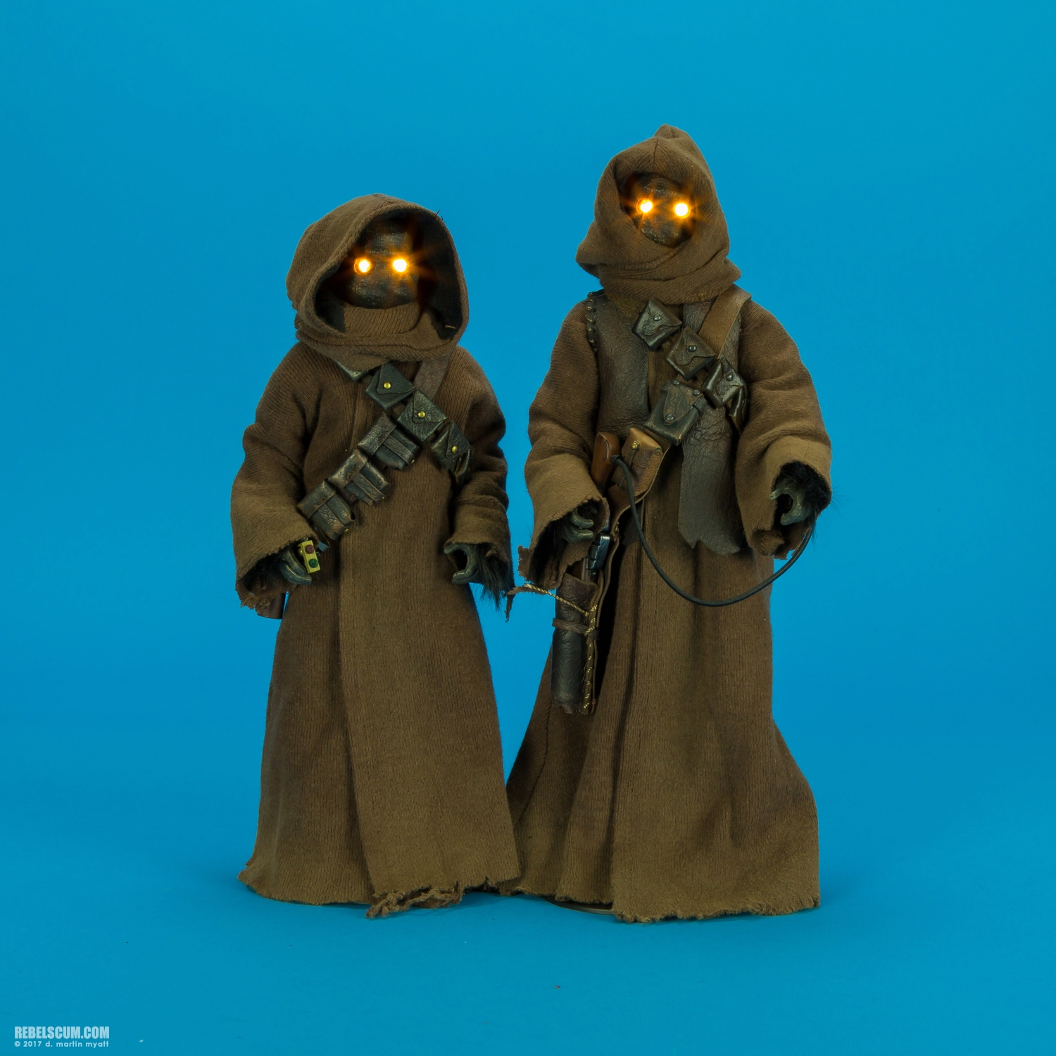 Jawa-Sixth-Scale-Figure-Two-Pack-Sideshow-Collectibles-021.jpg