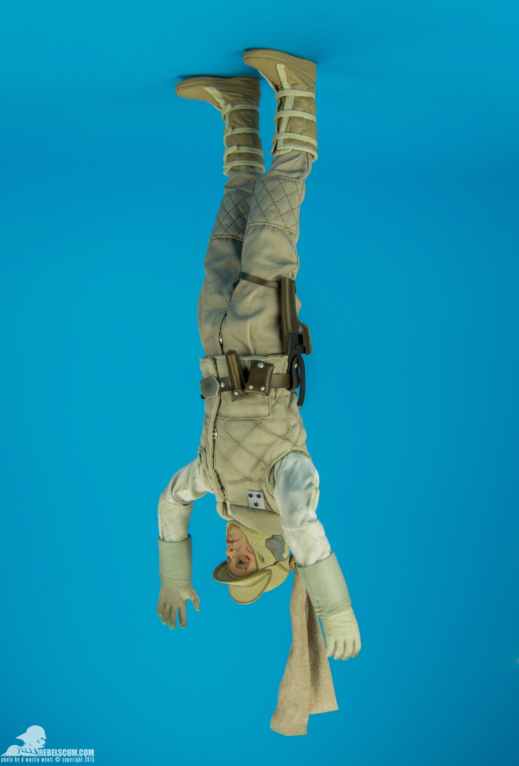 Luke-Skywalker-Hoth-Sixth-Scale-Sideshow-Collectibles-Star-Wars-011.jpg