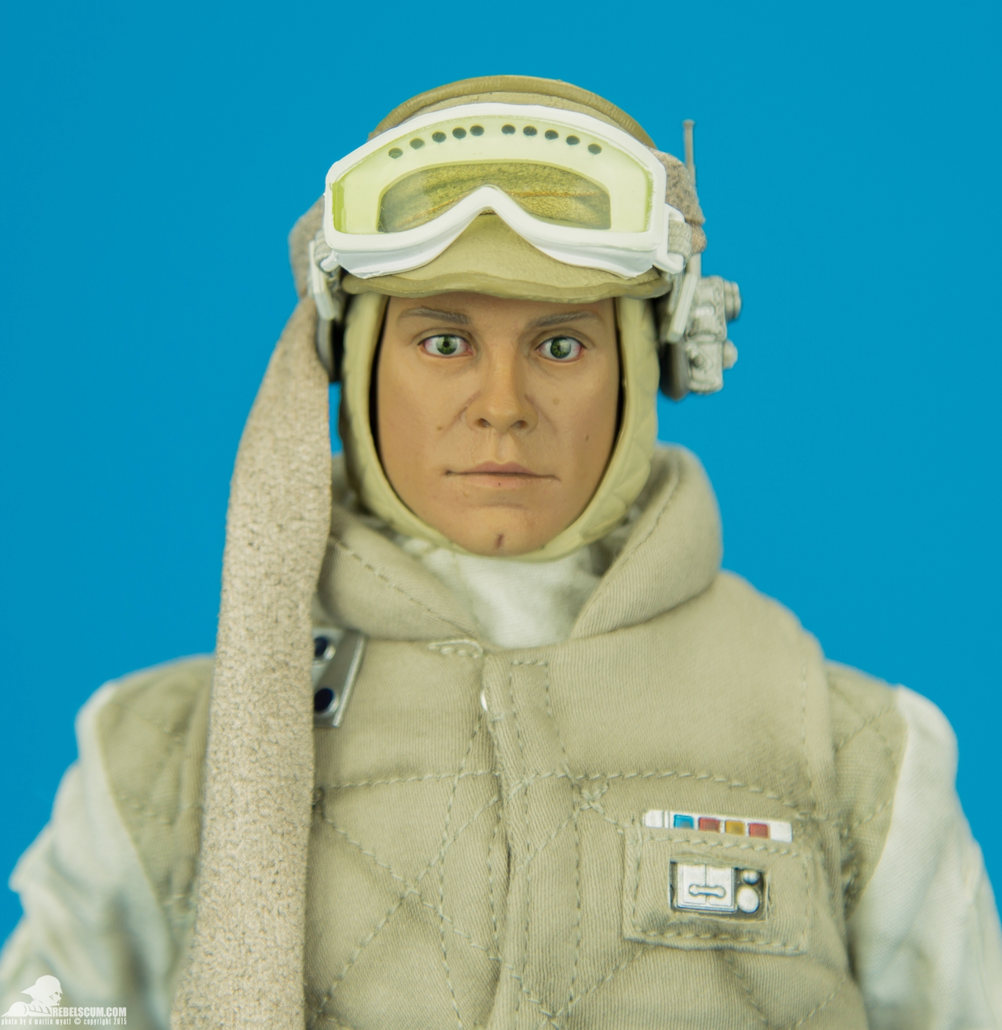 Luke-Skywalker-Hoth-Sixth-Scale-Sideshow-Collectibles-Star-Wars-017.jpg